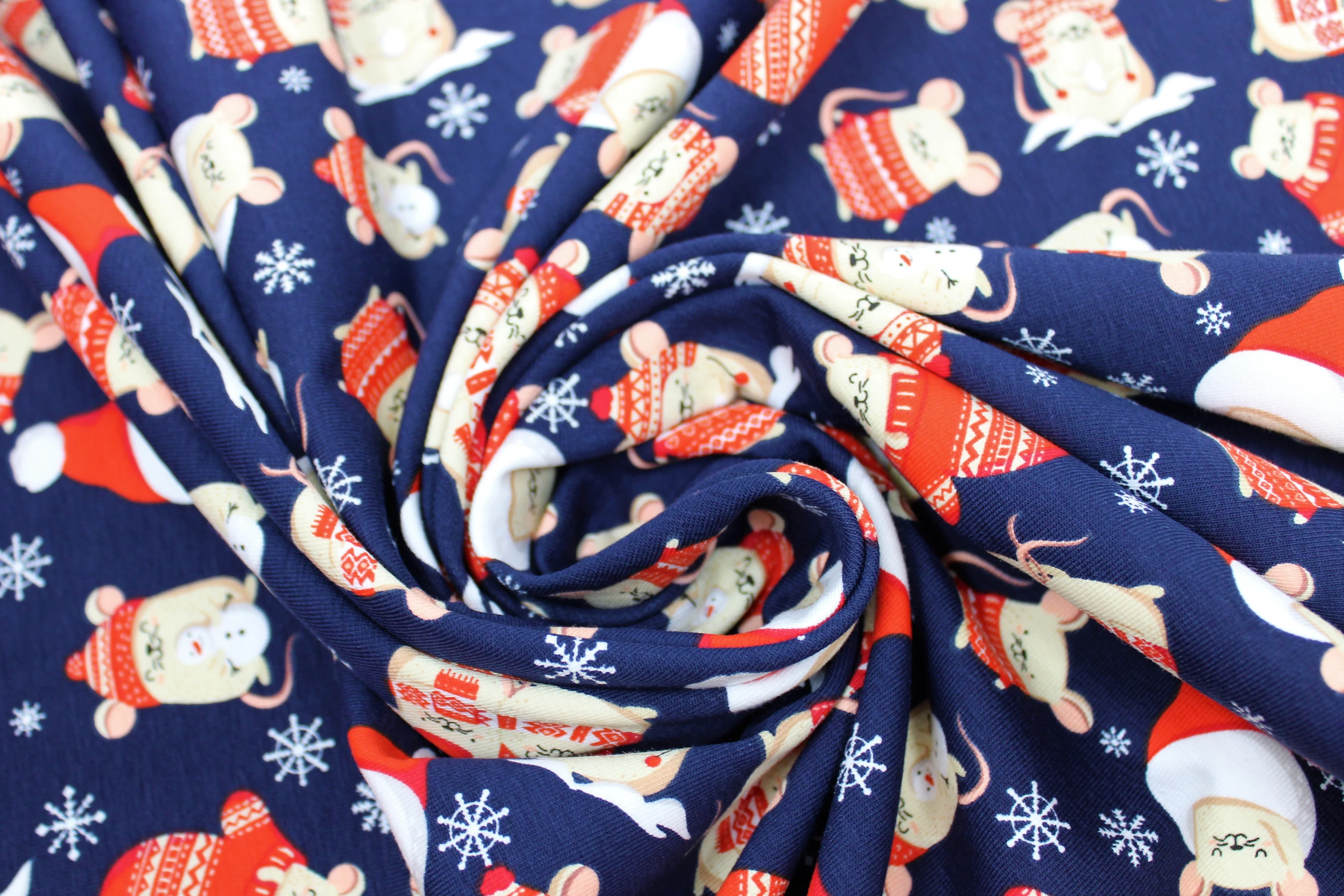 A Christmas Mouse - 57" - 95% Cotton, 5% Elastic - Image 3