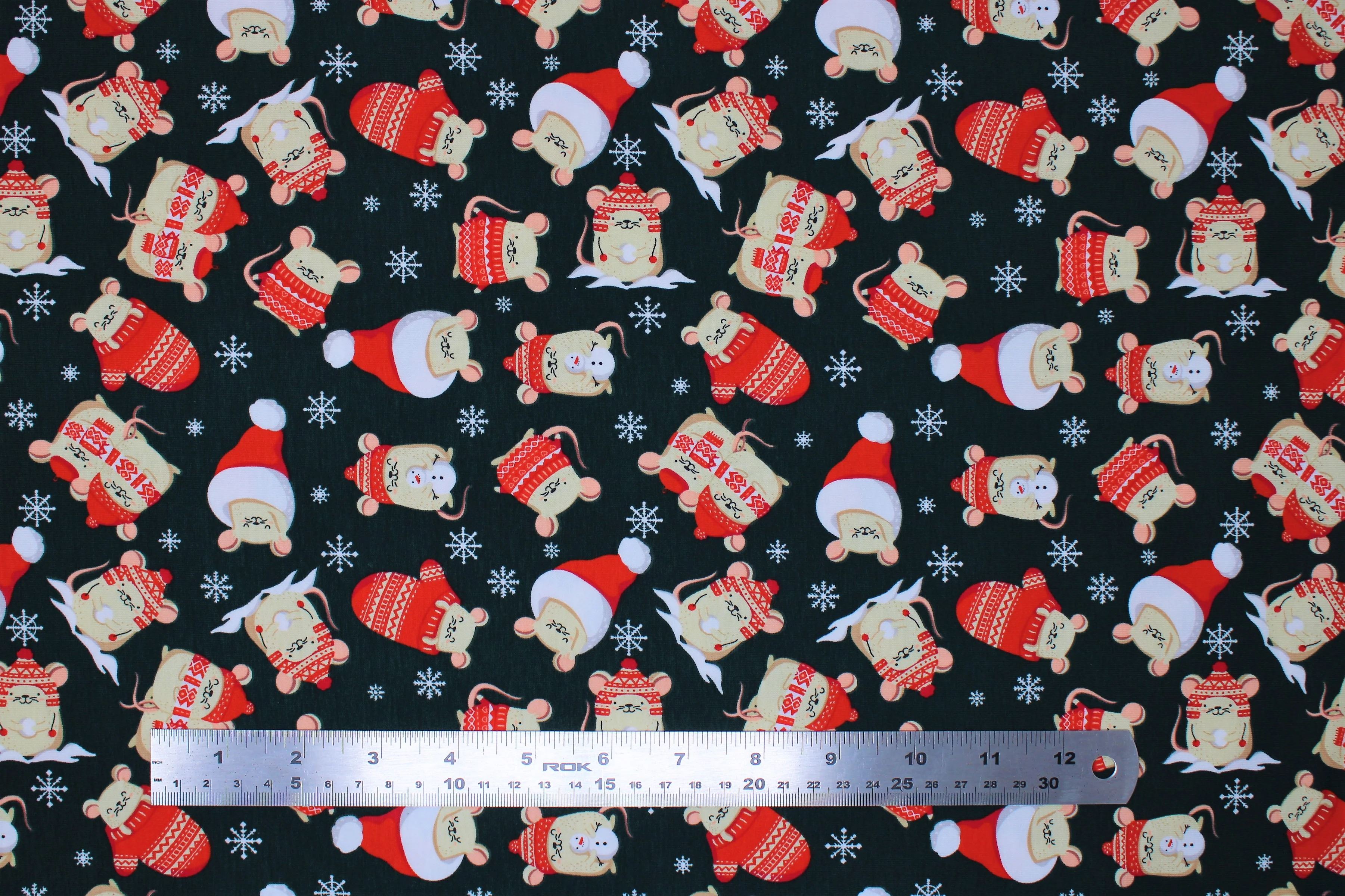 A Christmas Mouse - 57" - 95% Cotton, 5% Elastic - Image 4