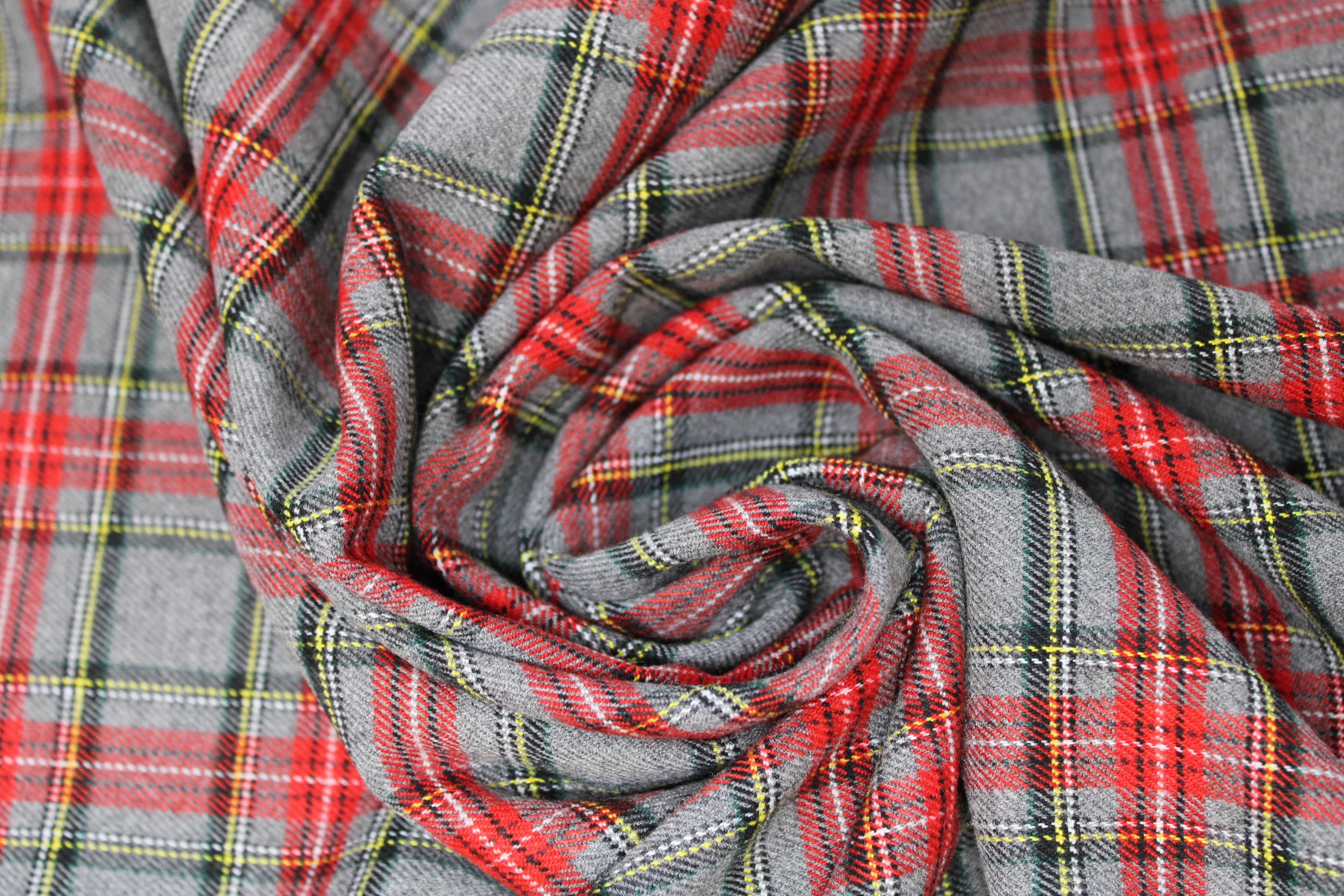 Tartan Plaid - 60" - 83% Polyester 15% Rayon 2% Spandex - Image 5