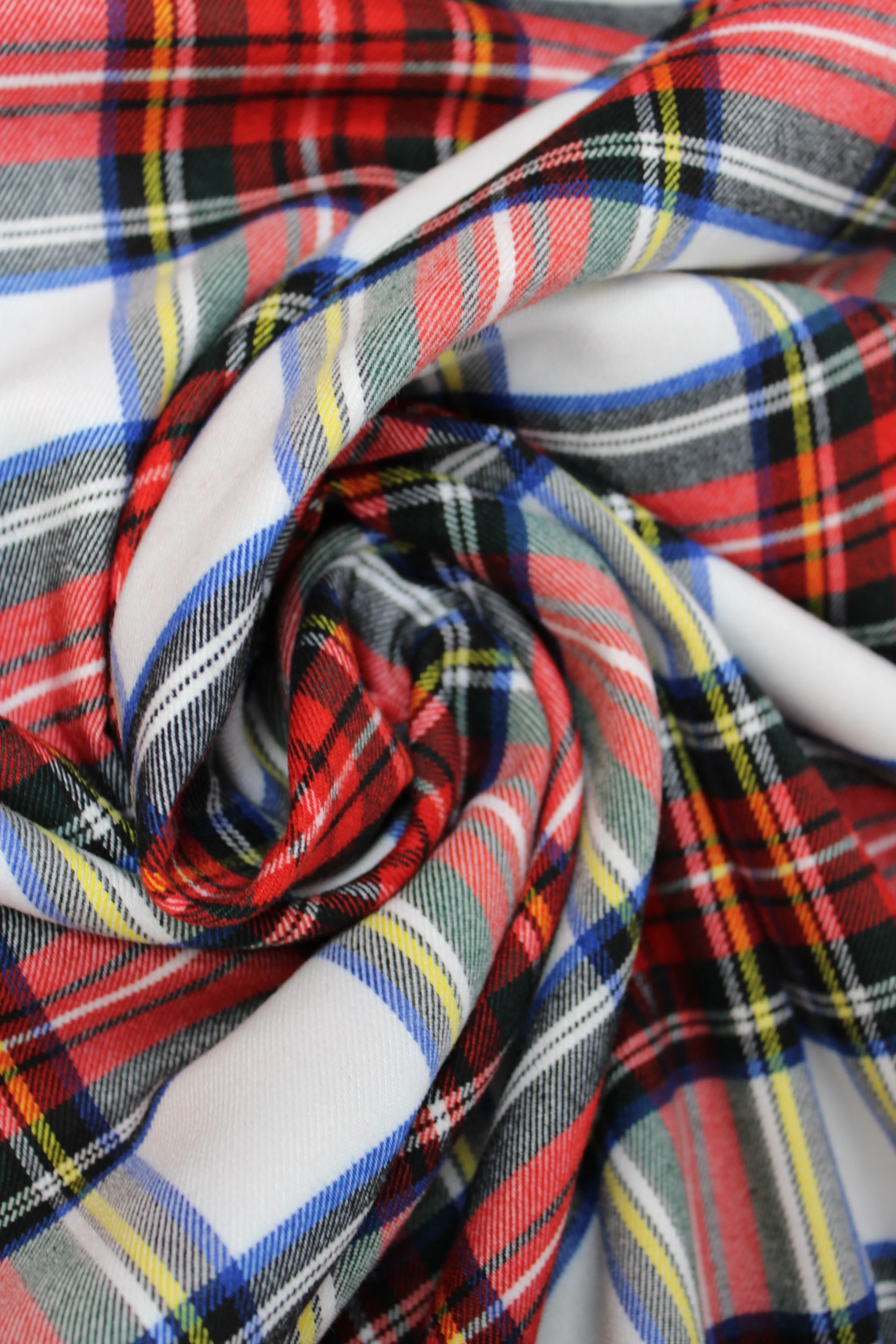 Tartan Plaid - 60" - 83% Polyester 15% Rayon 2% Spandex - Image 9