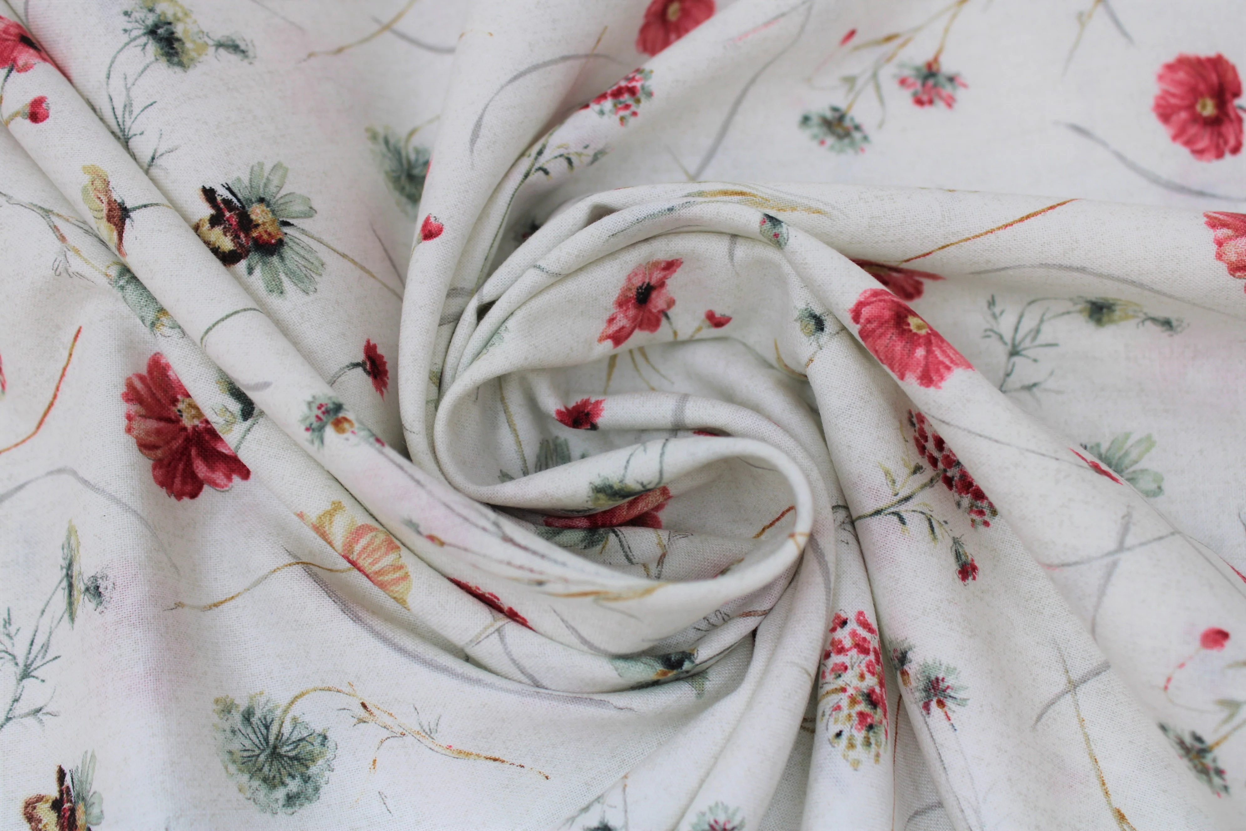 A Country Weekend - 44/45" - 100% Cotton - Lisa Audit - Image 8