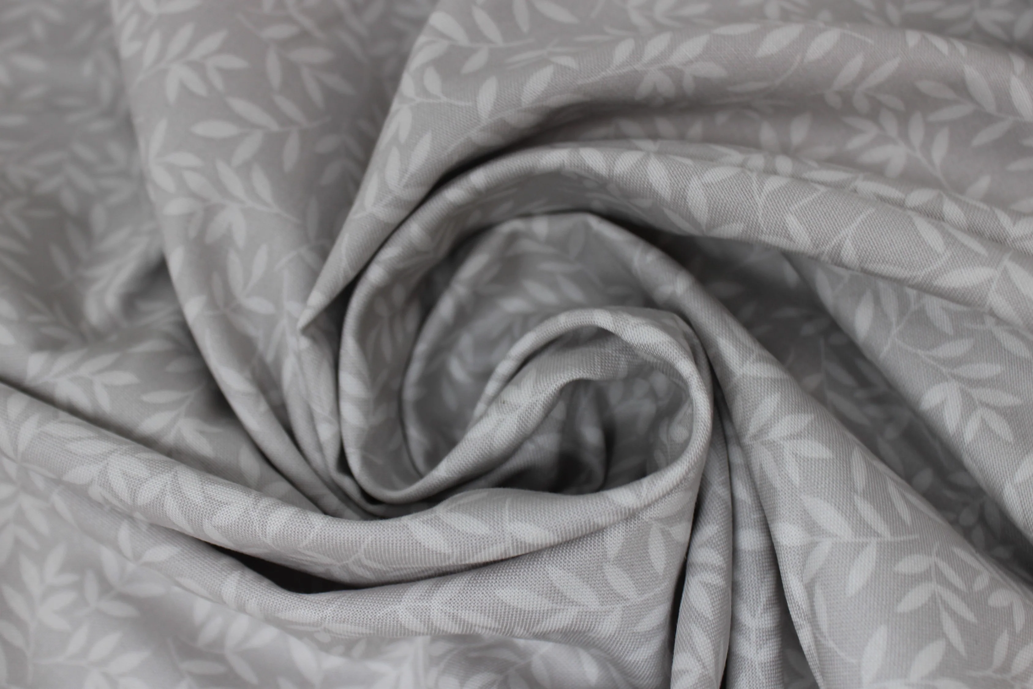 Dash of Pepper - 44/45" - 100% Cotton - Wilmington Studios: Essentials - Image 9