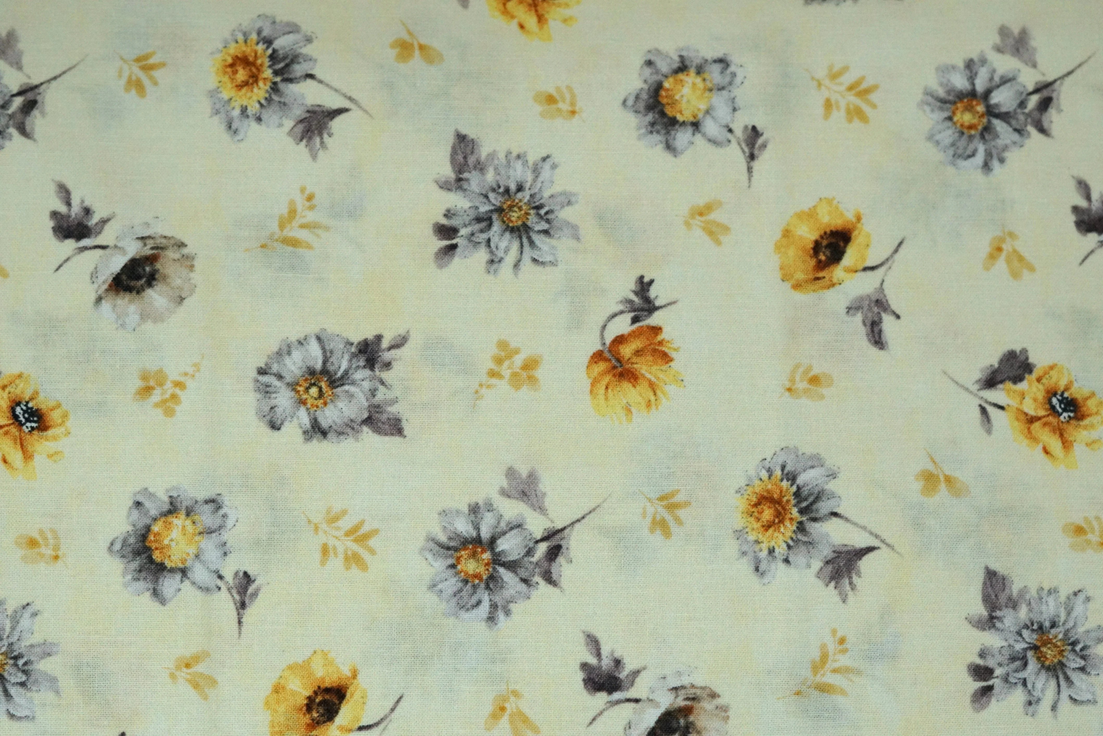 Fields of Gold - 44/45" - 100% Cotton - Image 5