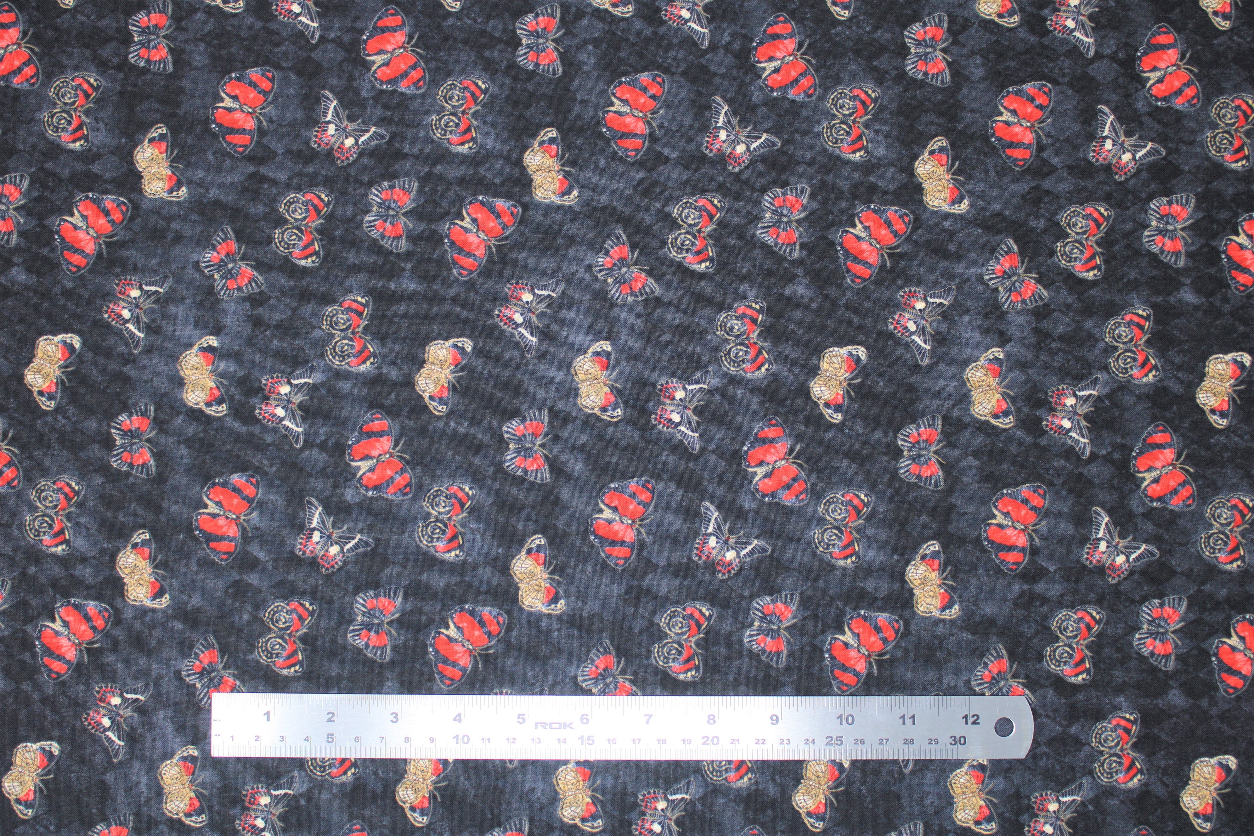 Harlequin Poppies - 44/45" - 100% Cotton - Susan Winget - Image 15