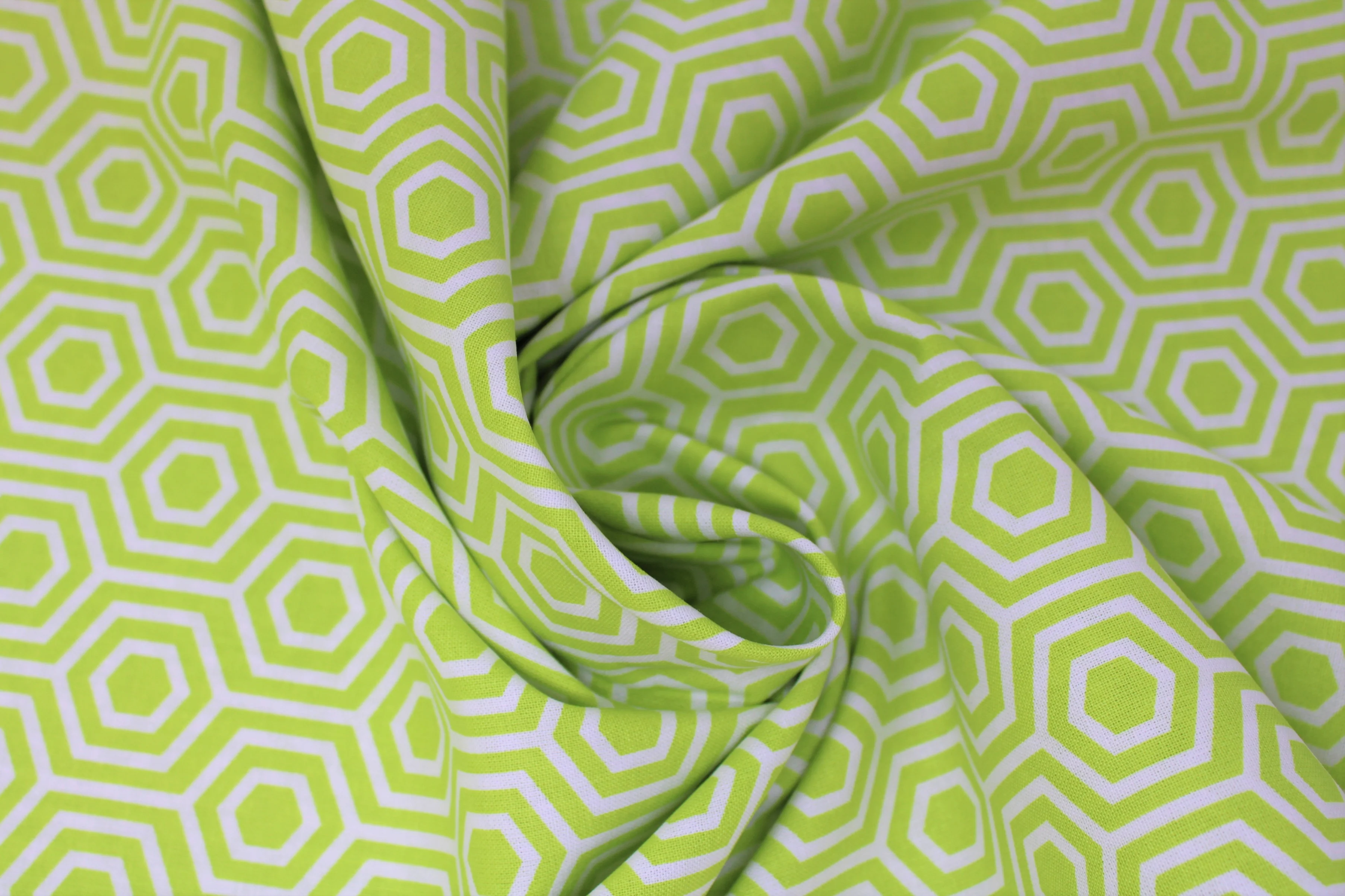 Hexagon - 44" - 100% Cotton - Image 5