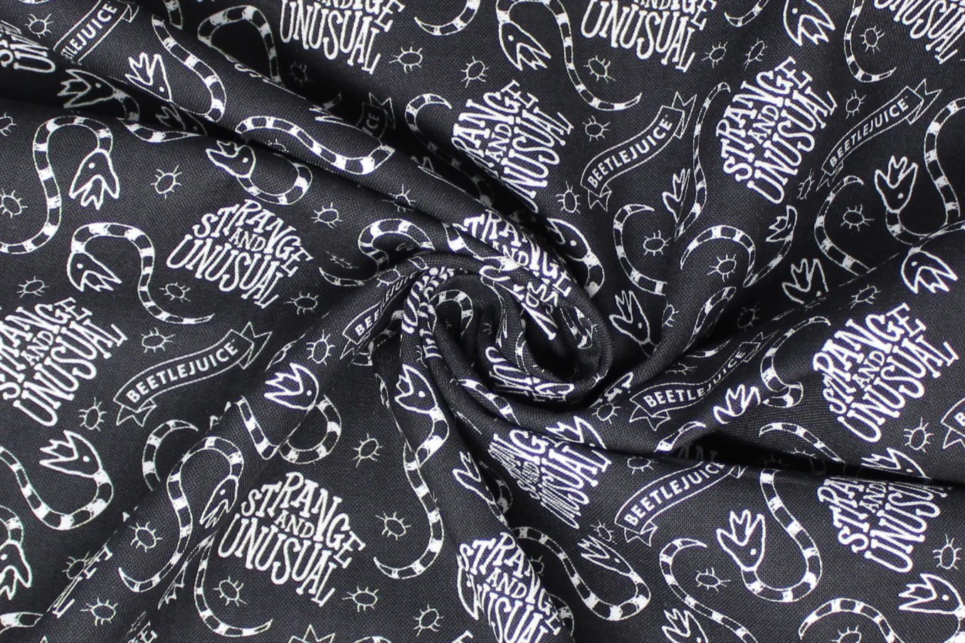 Beetlejuice - 45" - 100% cotton - Image 7
