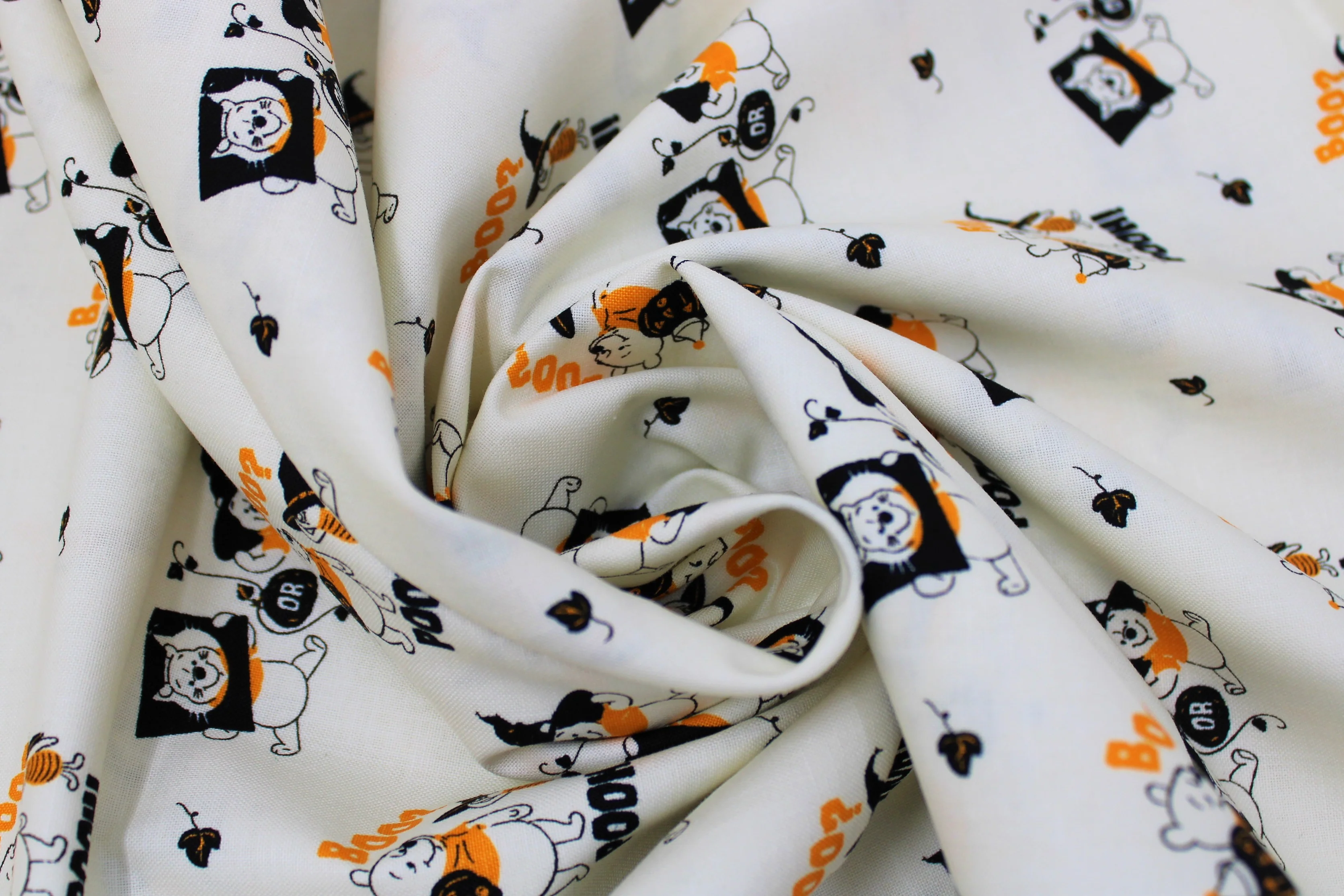 Character Halloween III - 44" - 100% Cotton - Image 9