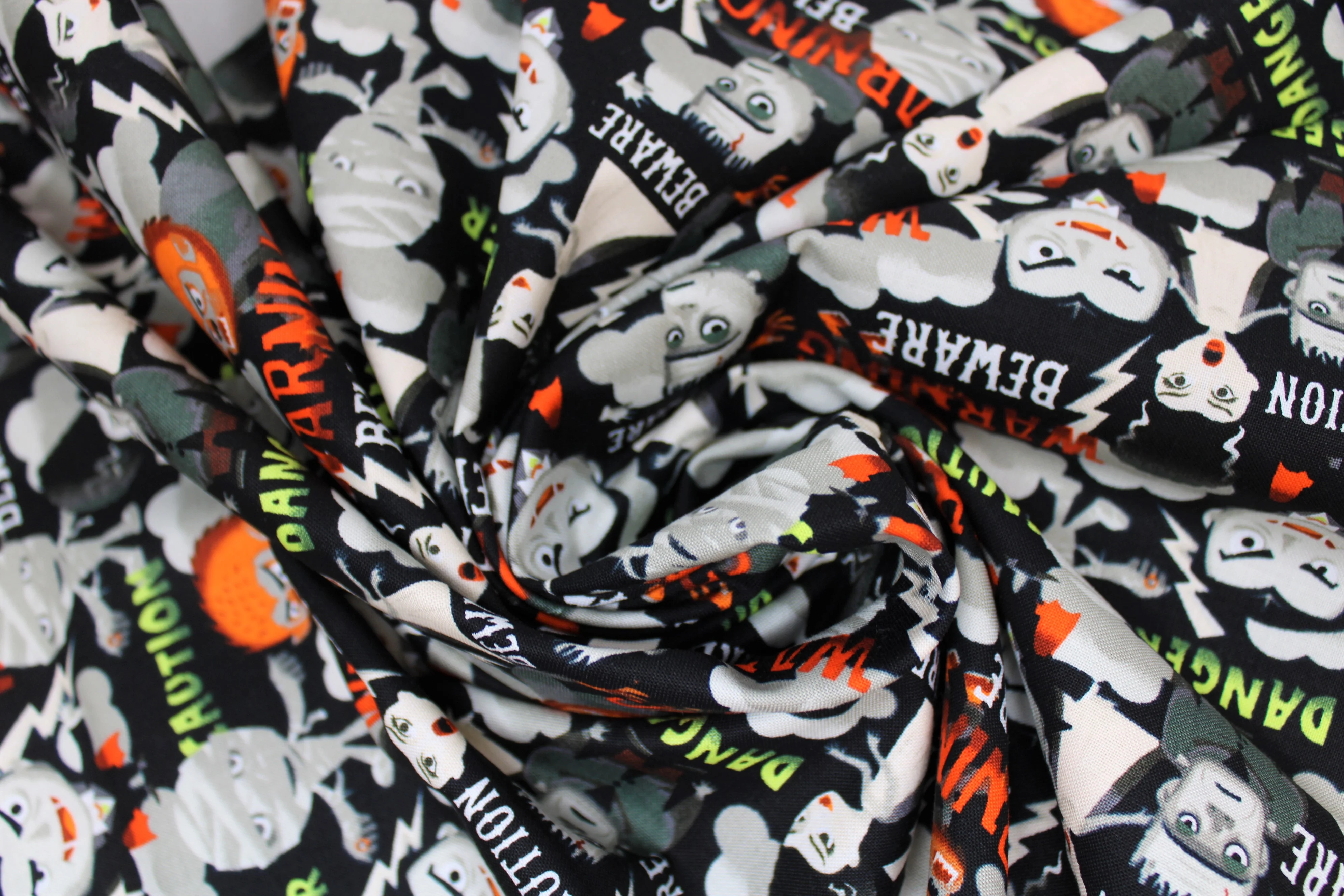 Halloween Characters - 44" - 100% Cotton - Image 5