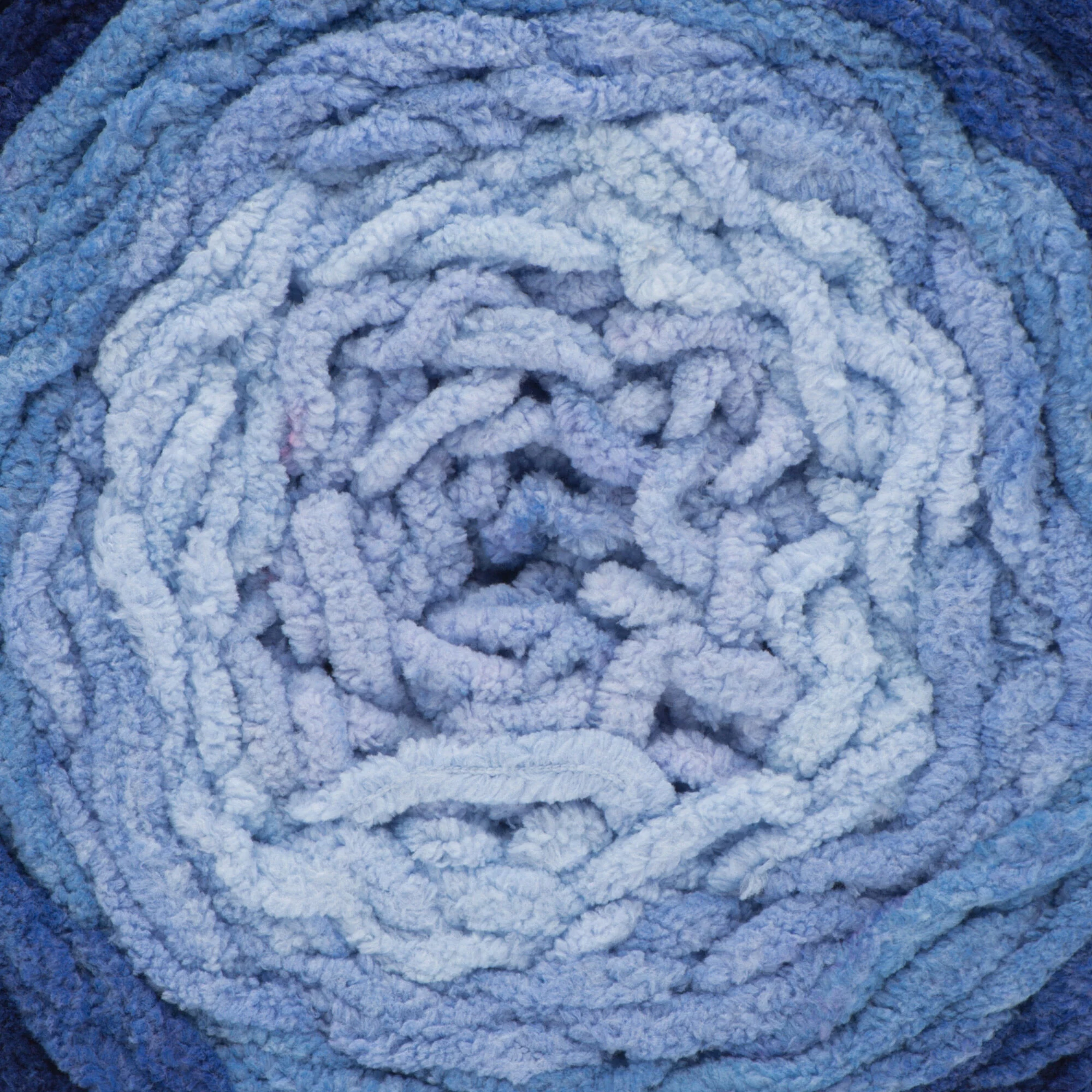 Blanket Ombré - 300g - Bernat - Image 4