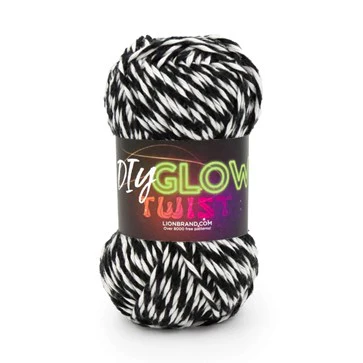 DIY Glow Twist - 70g - Lion Brand - Image 13