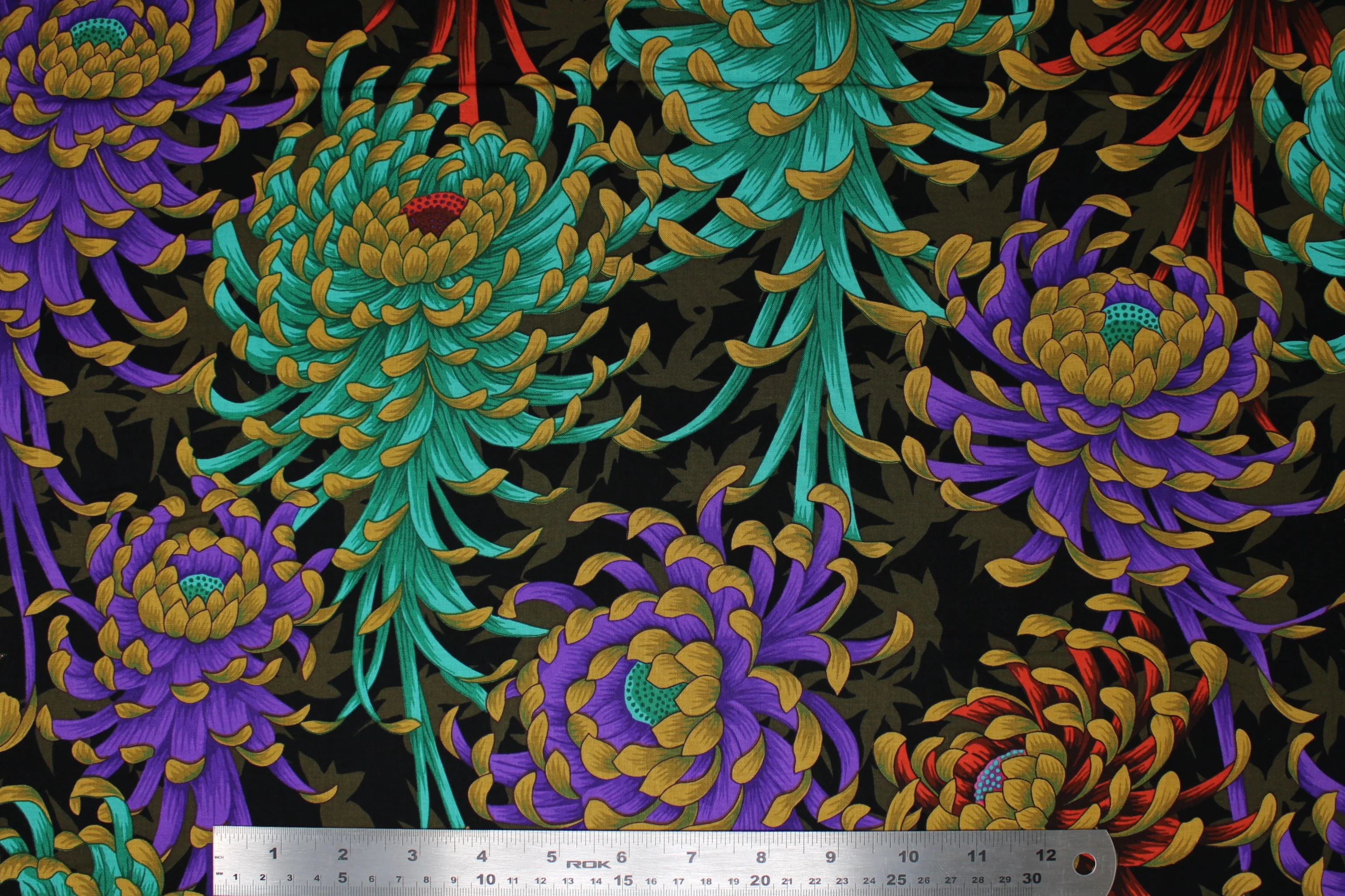 August 2025 - 45" - 100% cotton - Kaffe Fassett Collective - Image 12