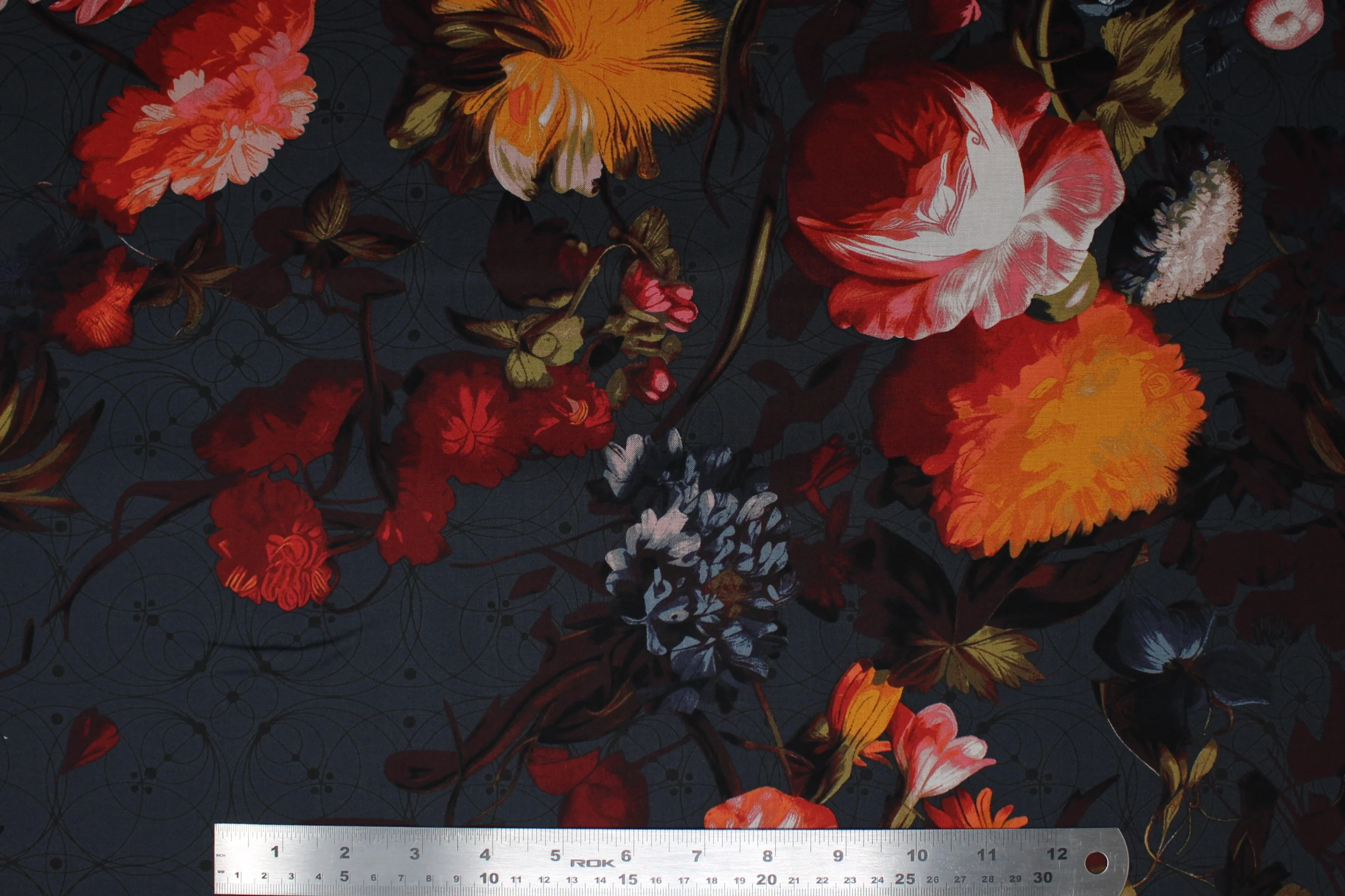 Enrapture - 44/45" - 100% cotton - Image 6
