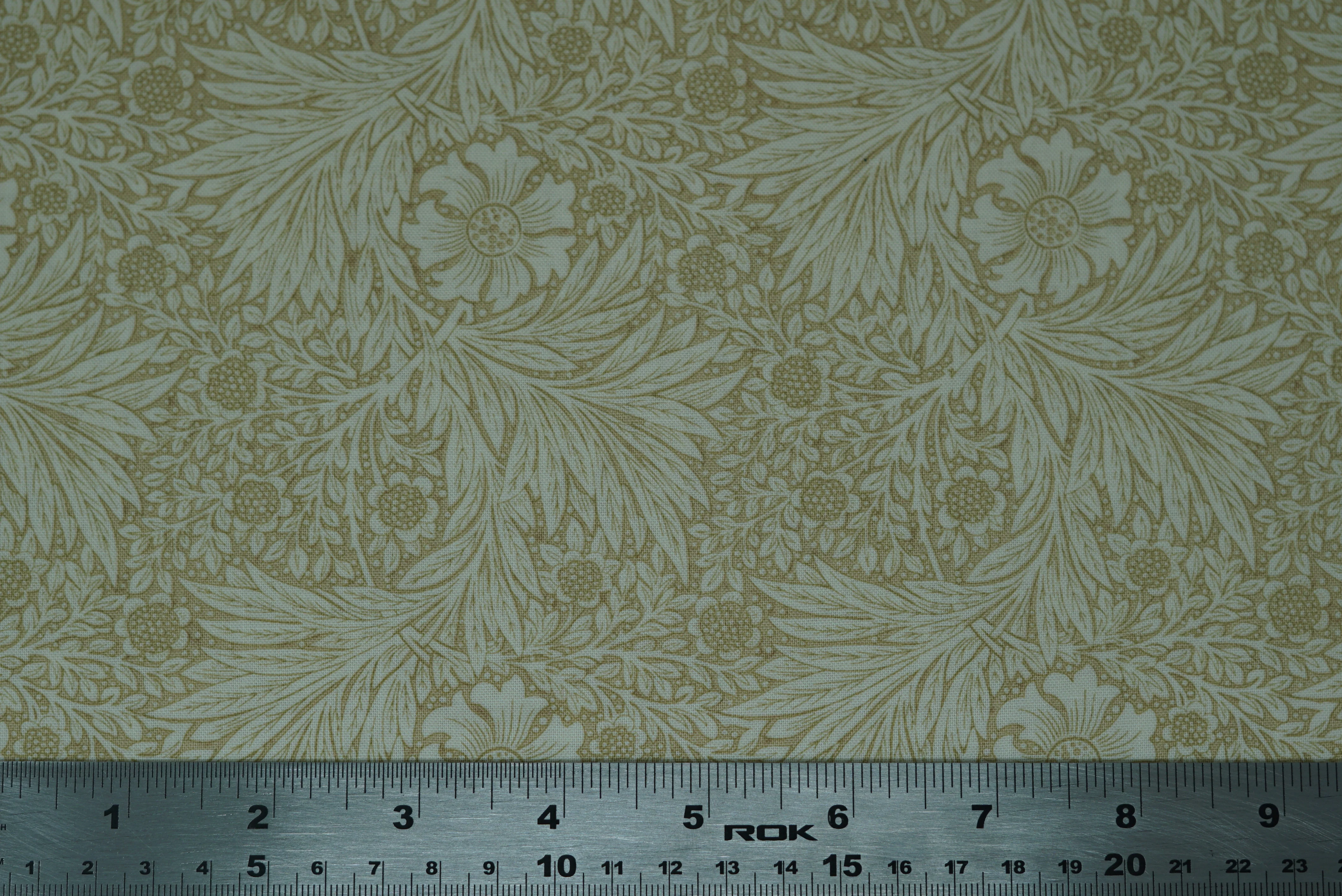 Kelmscott Marigold - 44/45" - 100% Cotton - Image 5