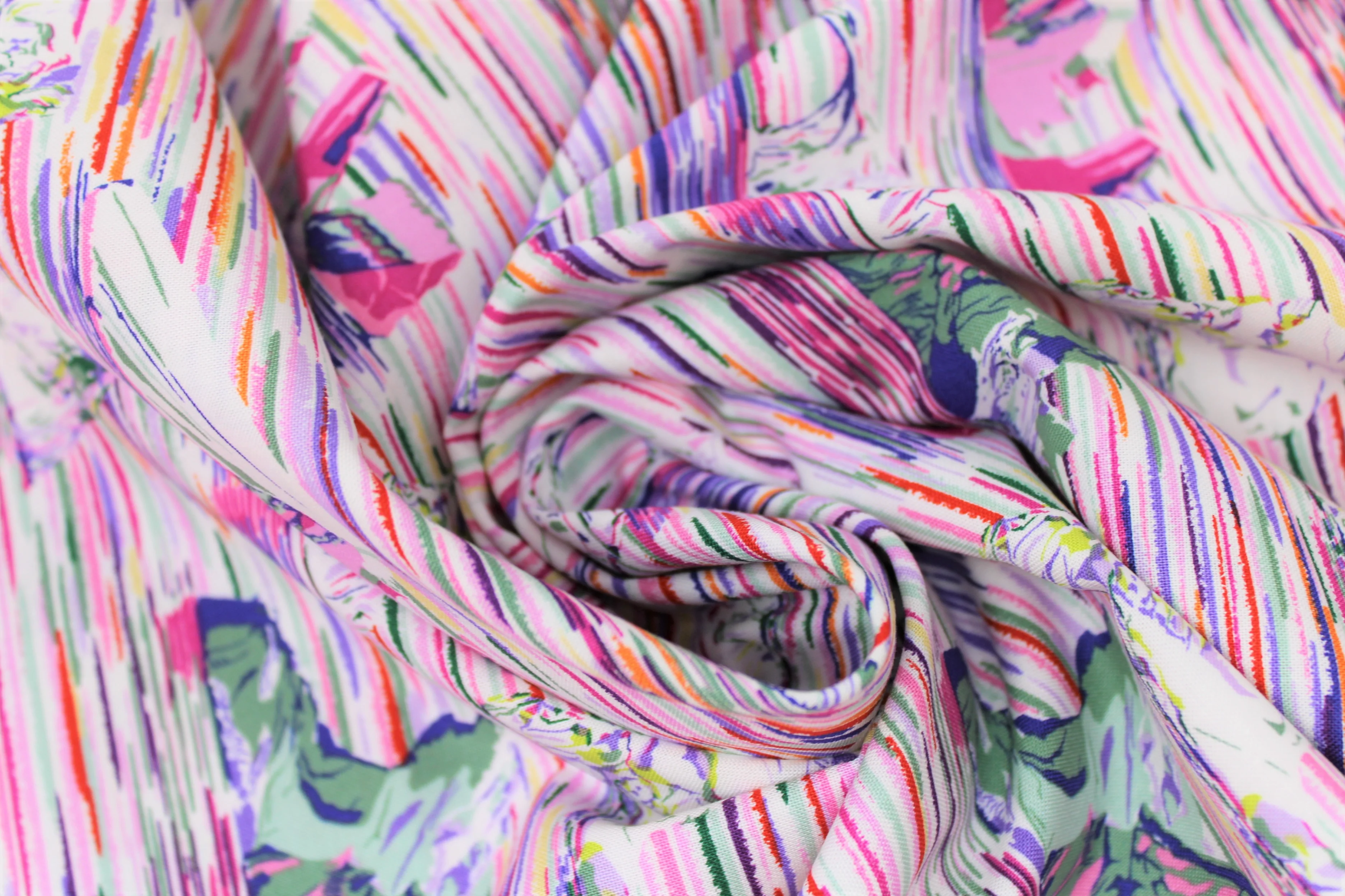 Migration - 44" - 100% Cotton - Lorrine Turner - Image 7