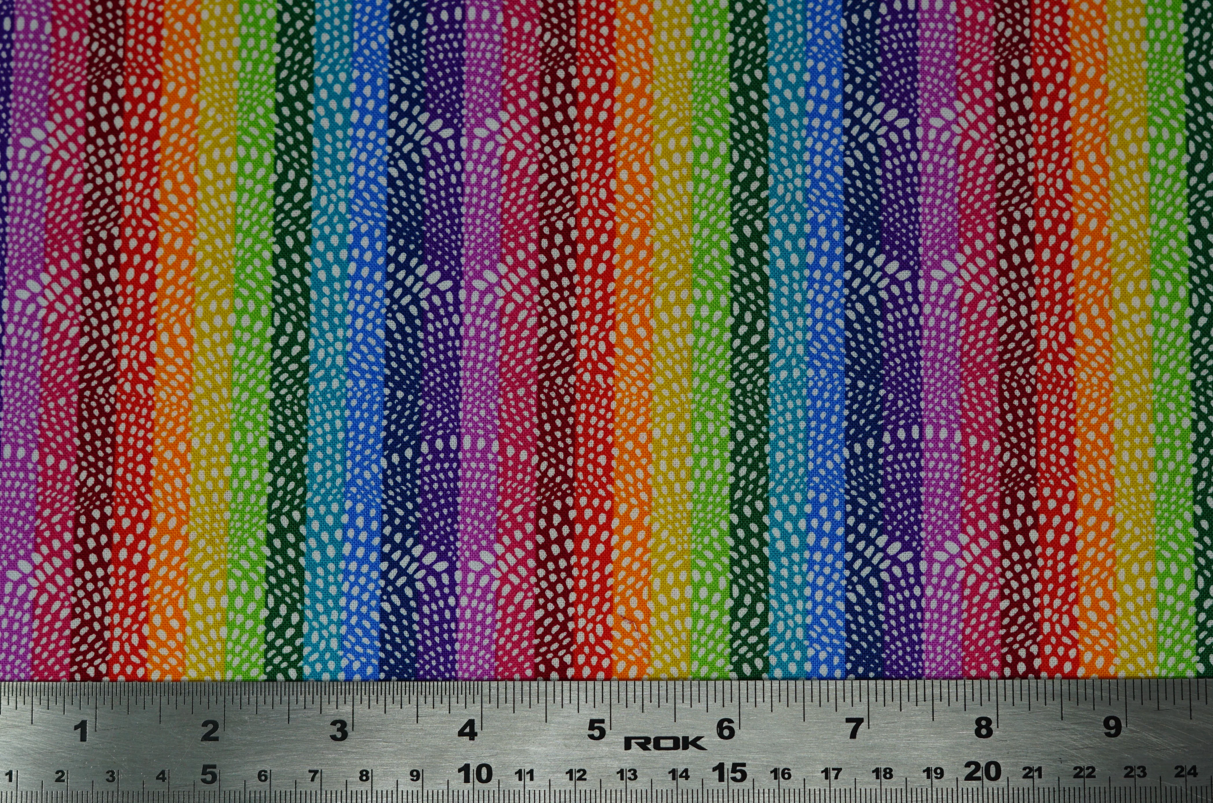 Scalloped Hills - 44/45" - 100% Cotton - Image 6