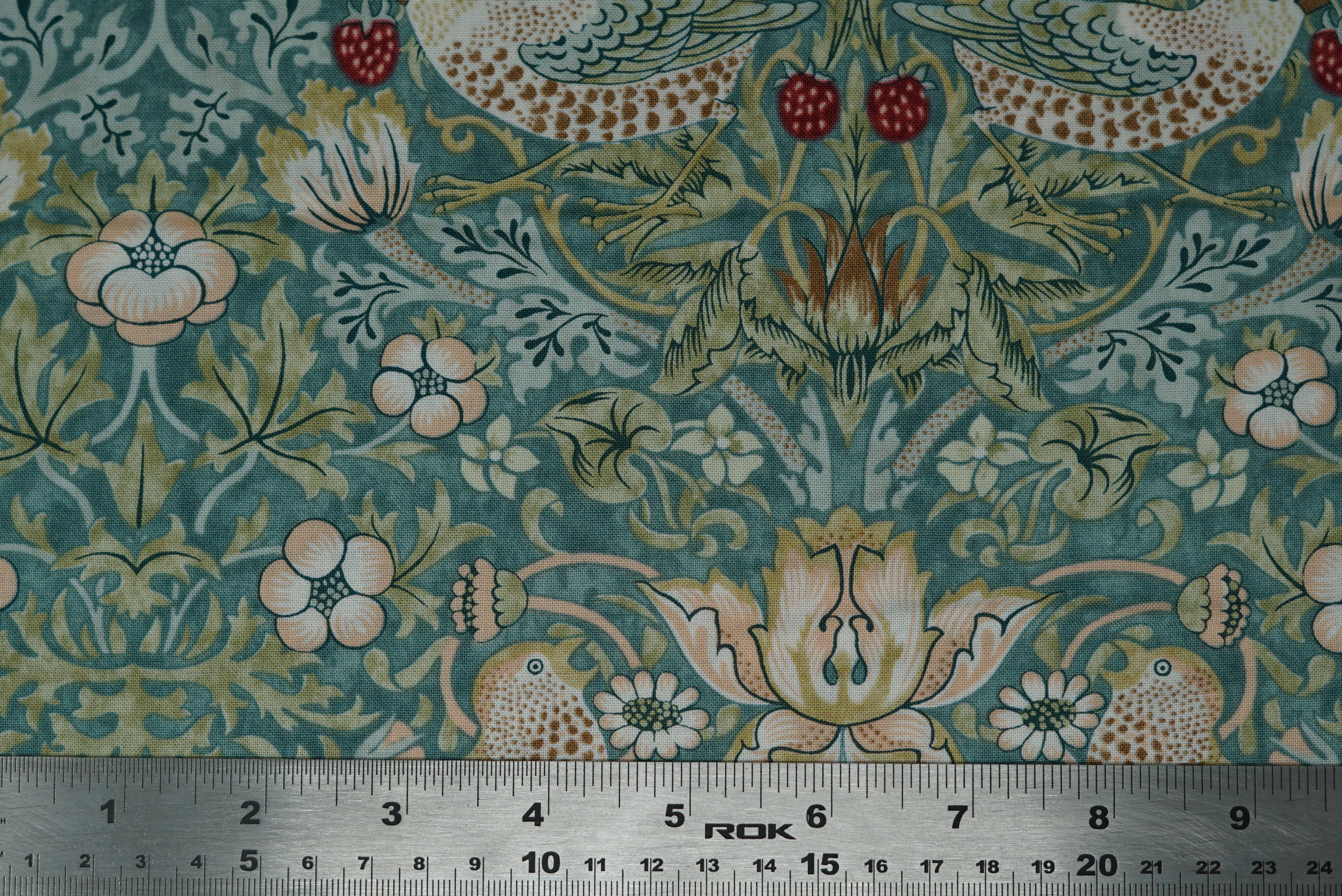 Strawberry Thief - 45" - 100% Cotton - William Morris - Image 7
