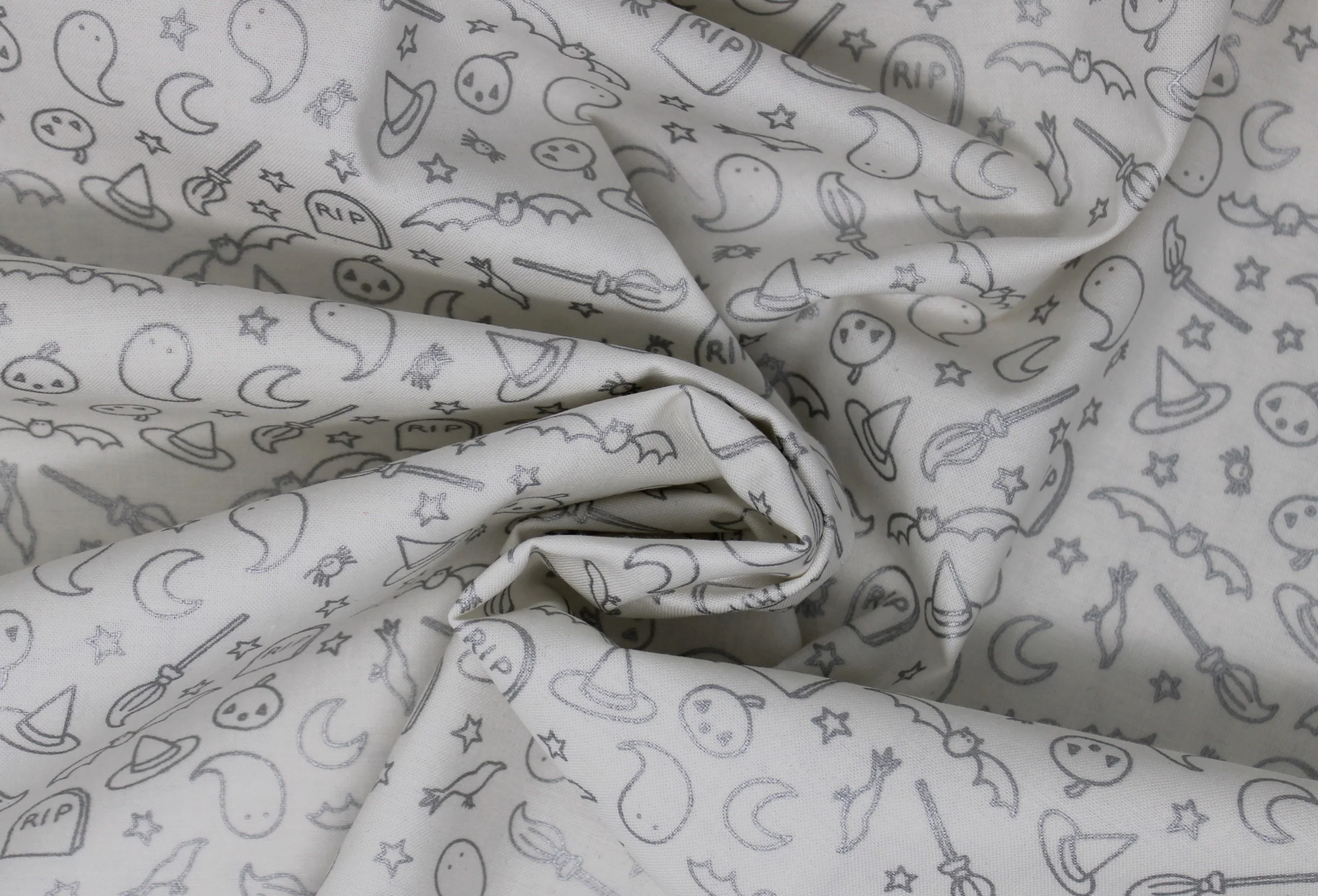 Halloween Toss - 45" - 100% Cotton - Image 3