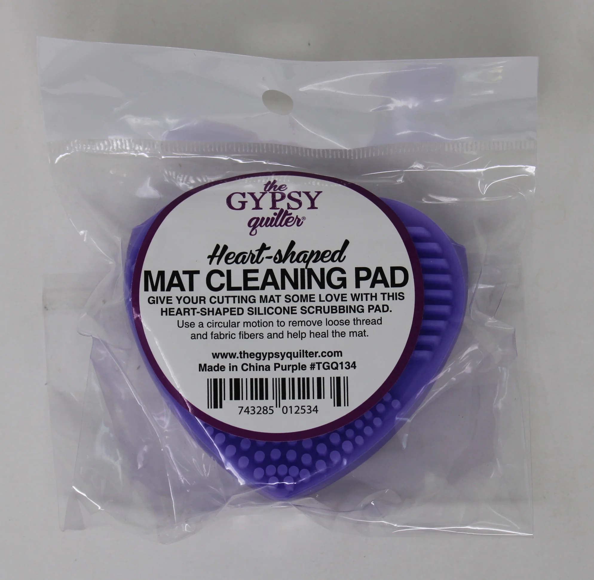Heart-shaped Mat Cleaning Pad - Image 2