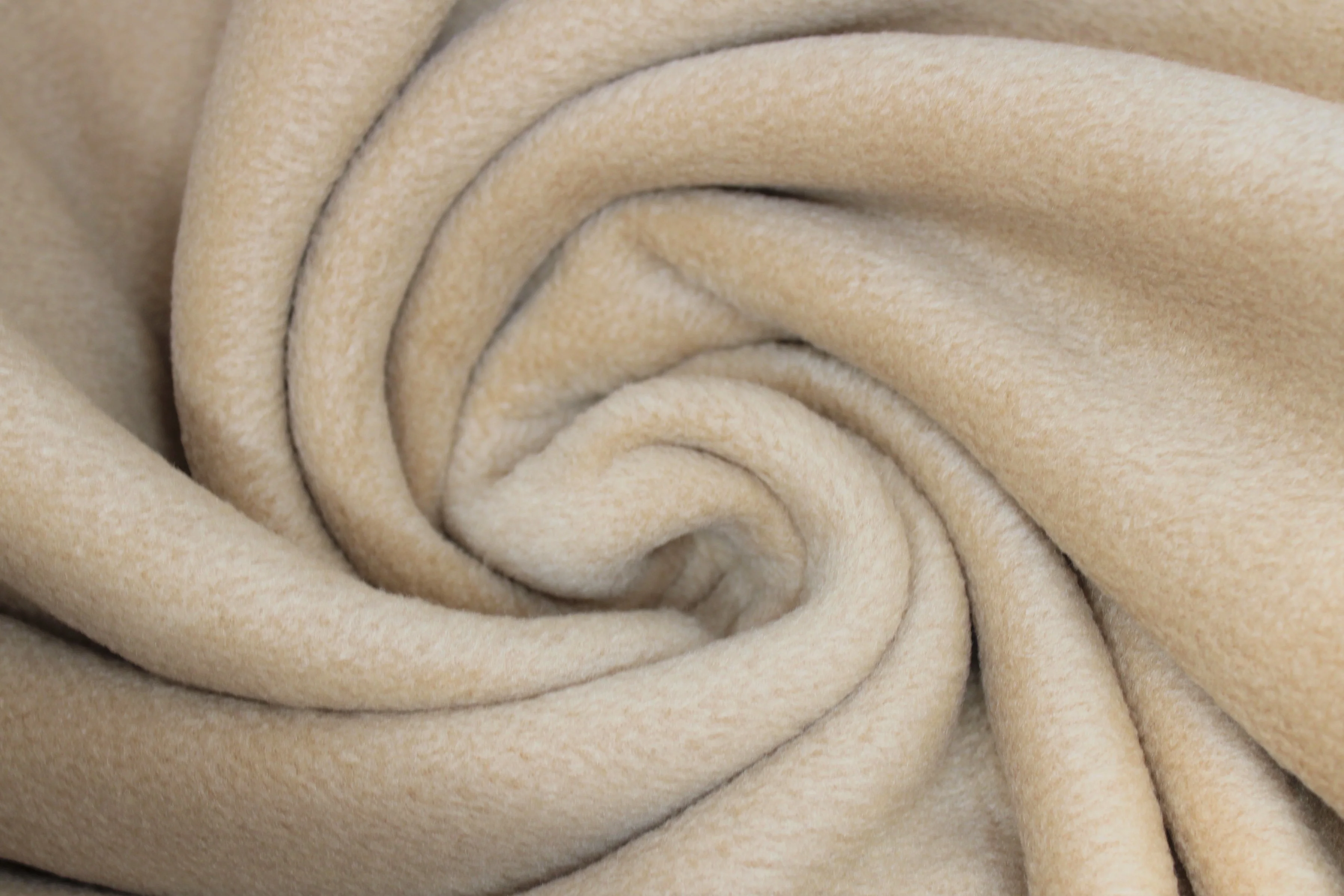Polar Fleece 14oz - 59" - 100% Polyester Fleece - Image 7