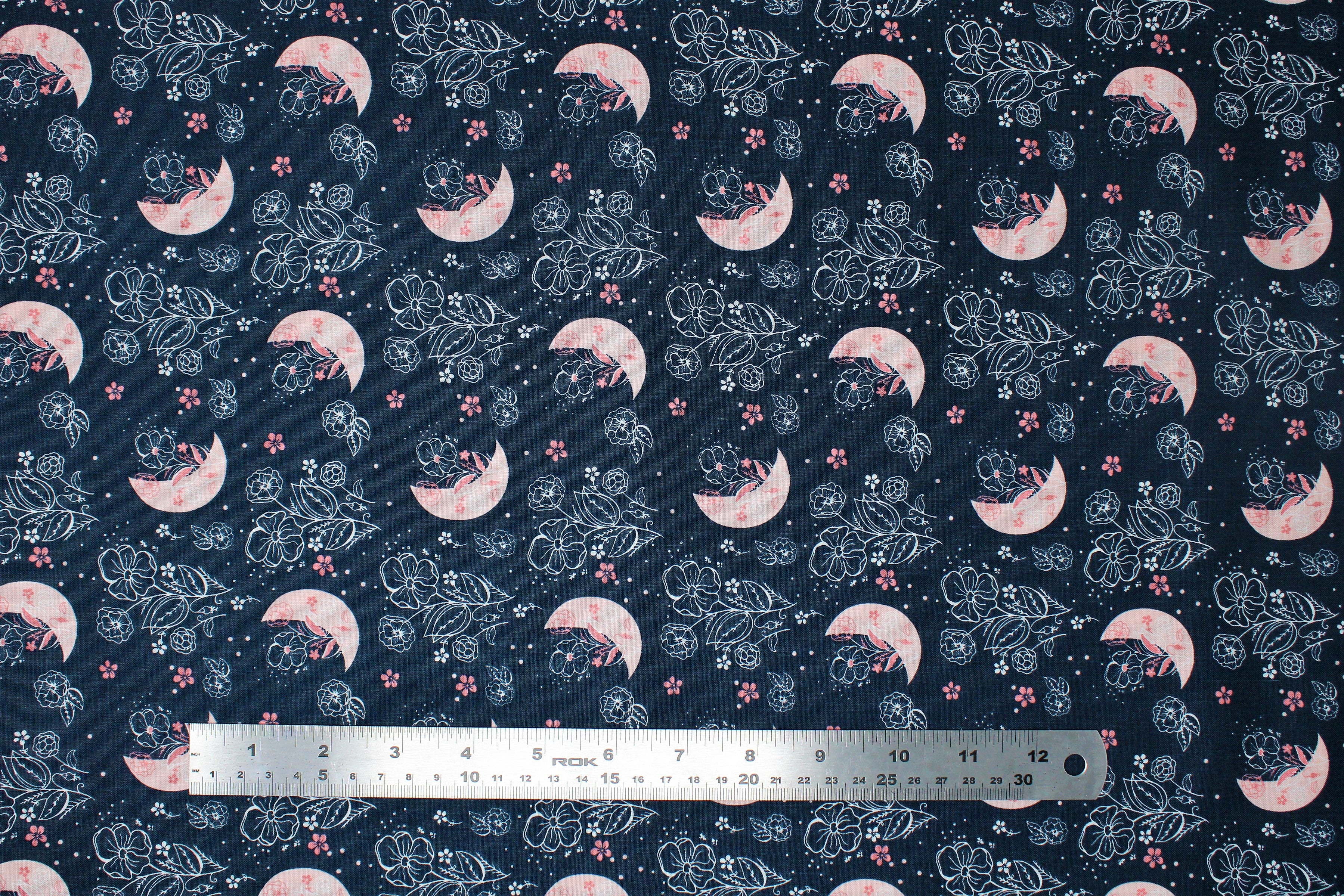 Beneath the Western Sky - 45" - 100% Cotton - Image 2