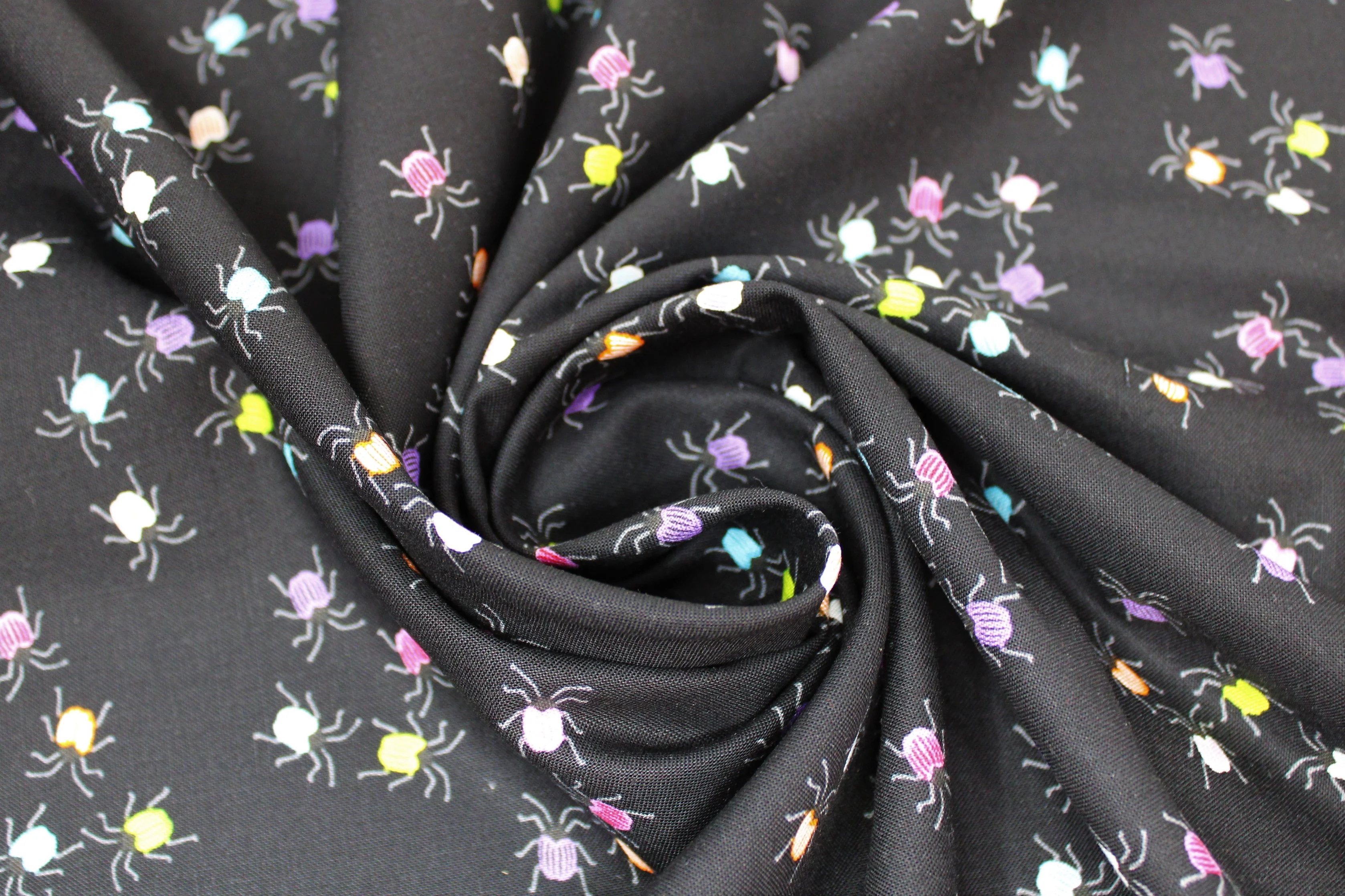 I'm Bugging Out - 45" - 100% Cotton - Image 7