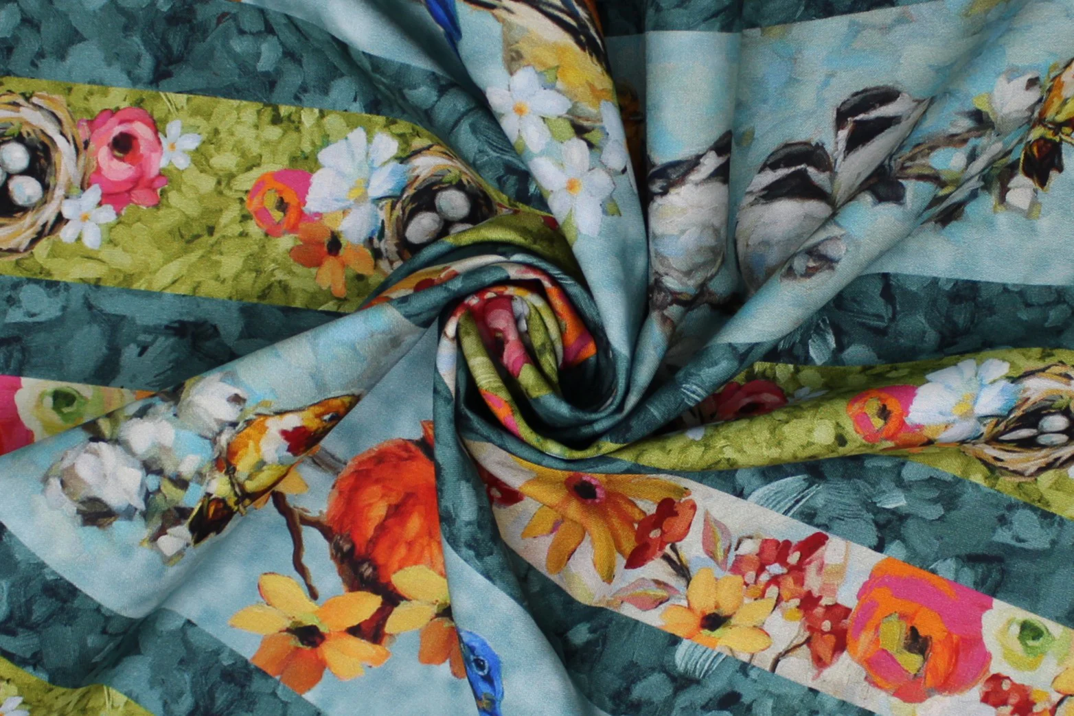Joyful Garden - 44/45" - 100% Cotton - Image 6