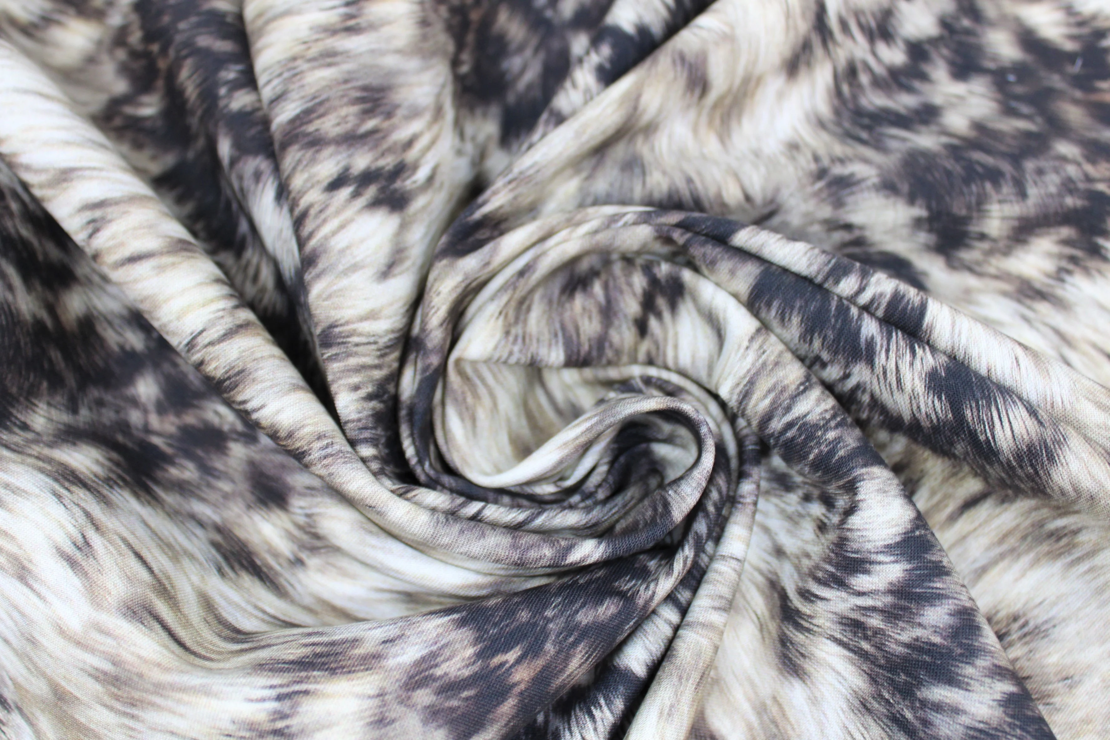 Majestic Wolves - 45" - 100% Cotton - Image 7