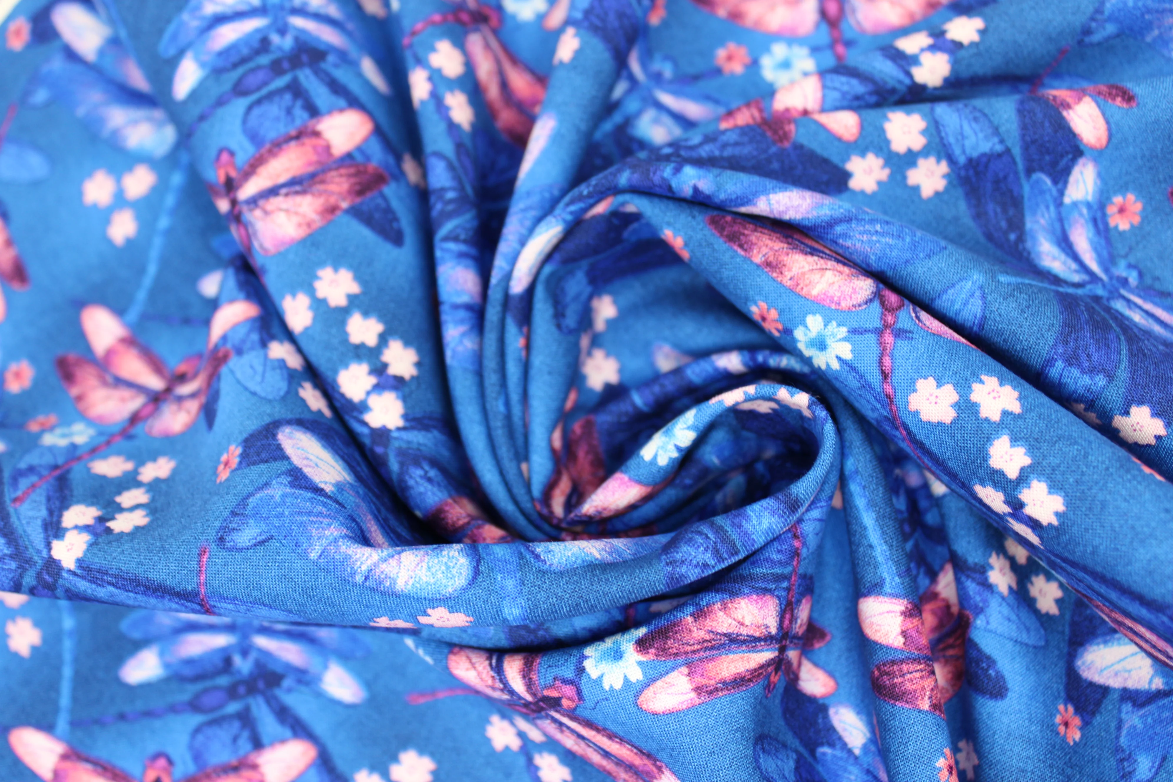 Midnight Hydrangea - 43/44" - 100% Cotton - Image 5