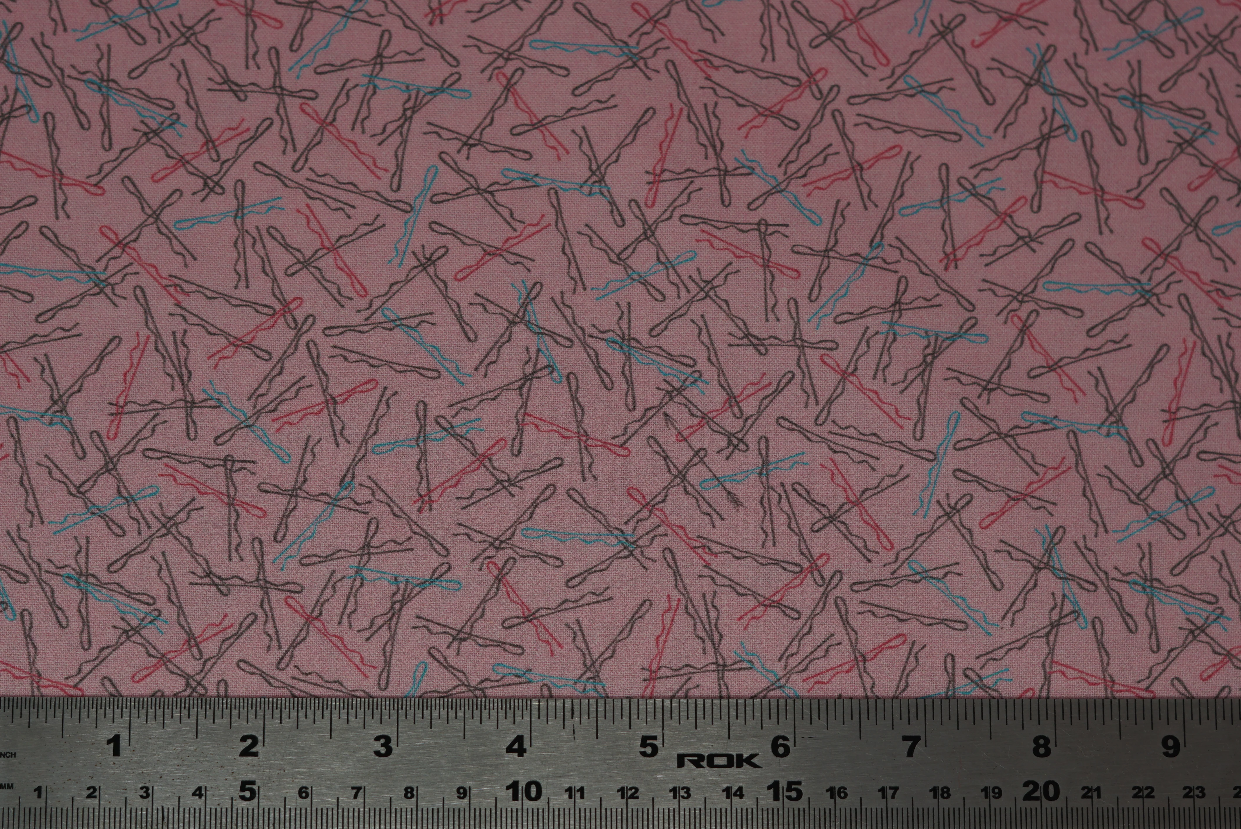 A Cut Above - 44/45" - 100% Cotton - Image 3