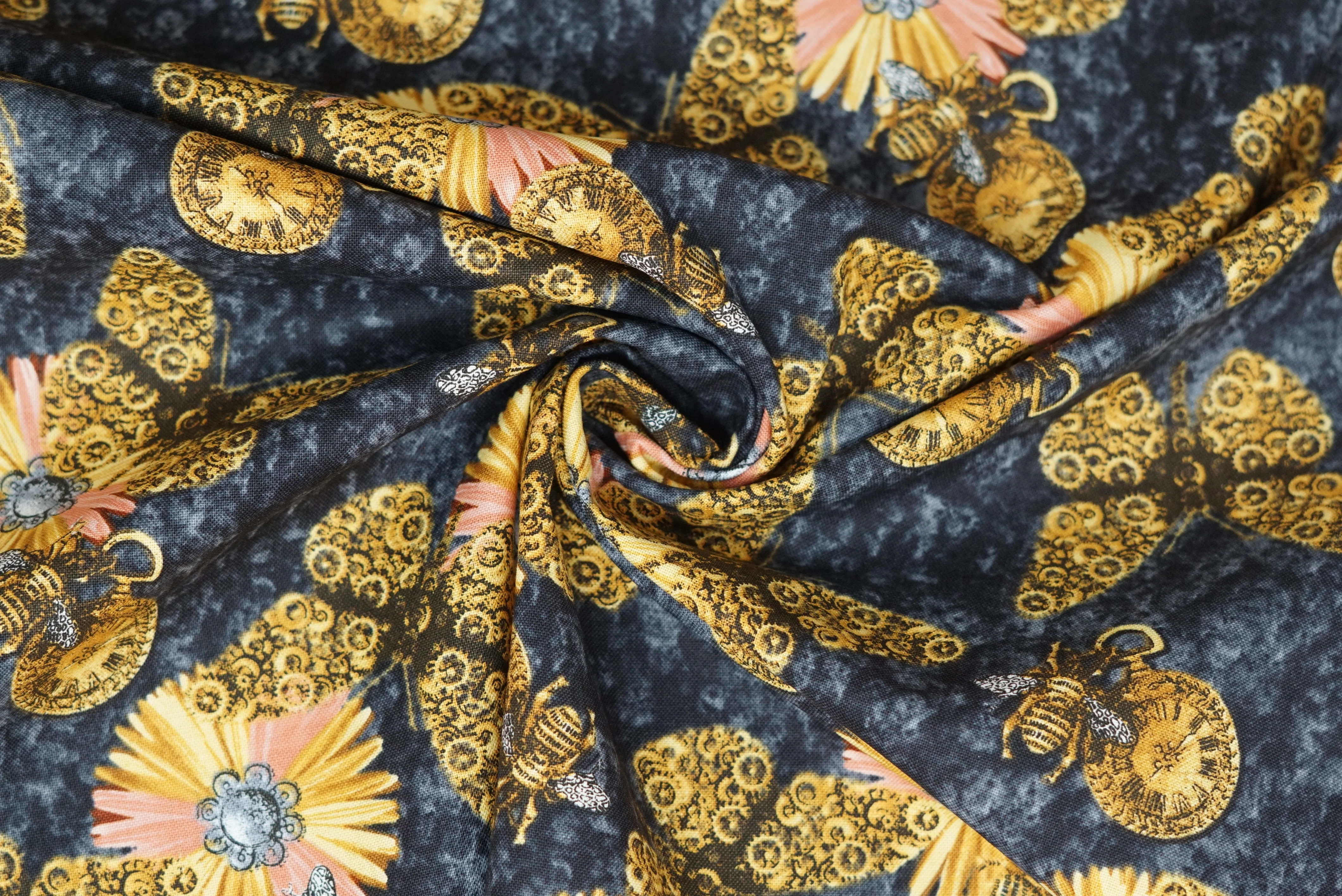Alternative Age - 44/45" - 100% Cotton - Image 4