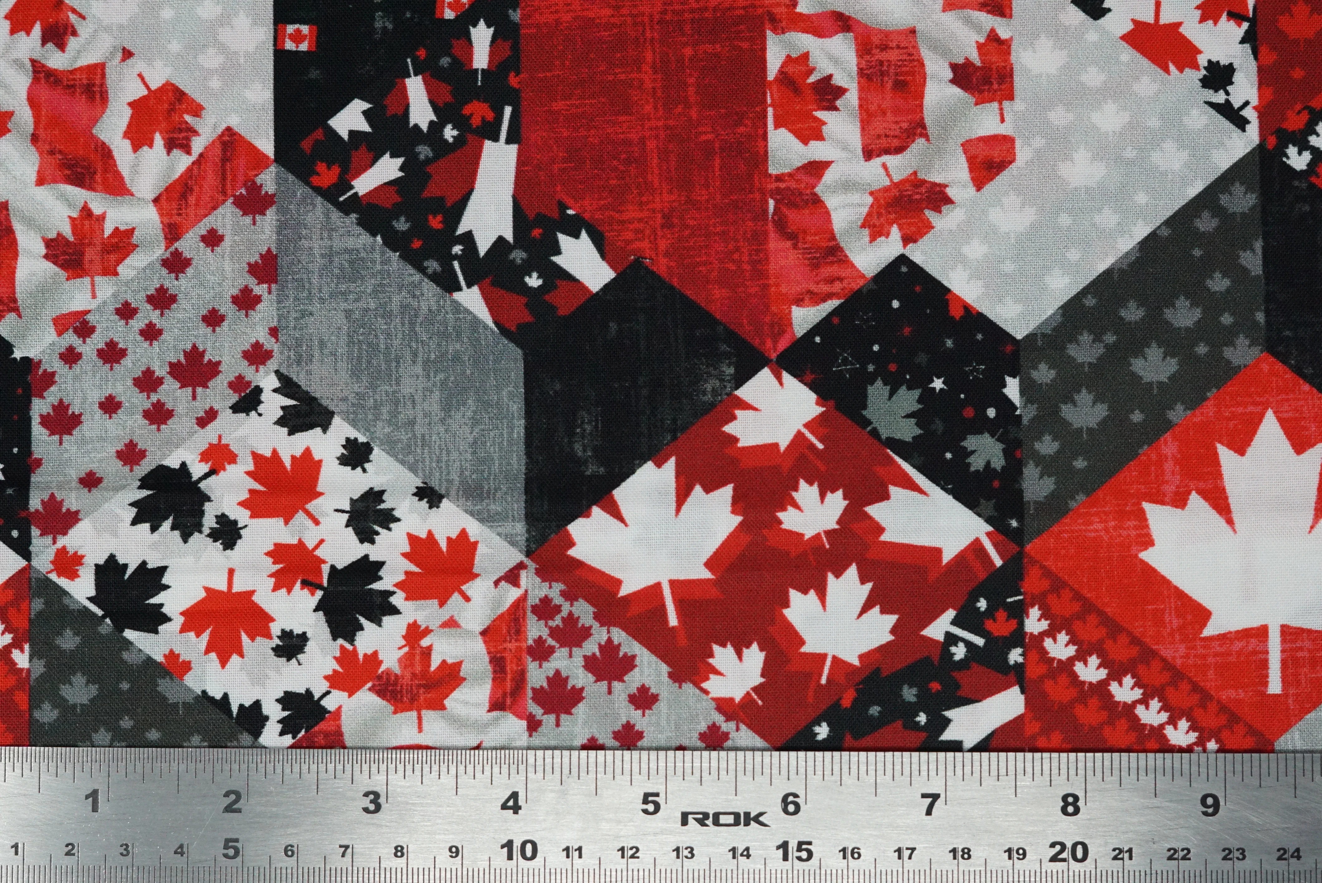 Canadian Spirit - 44/45" - 100% Cotton - Image 3