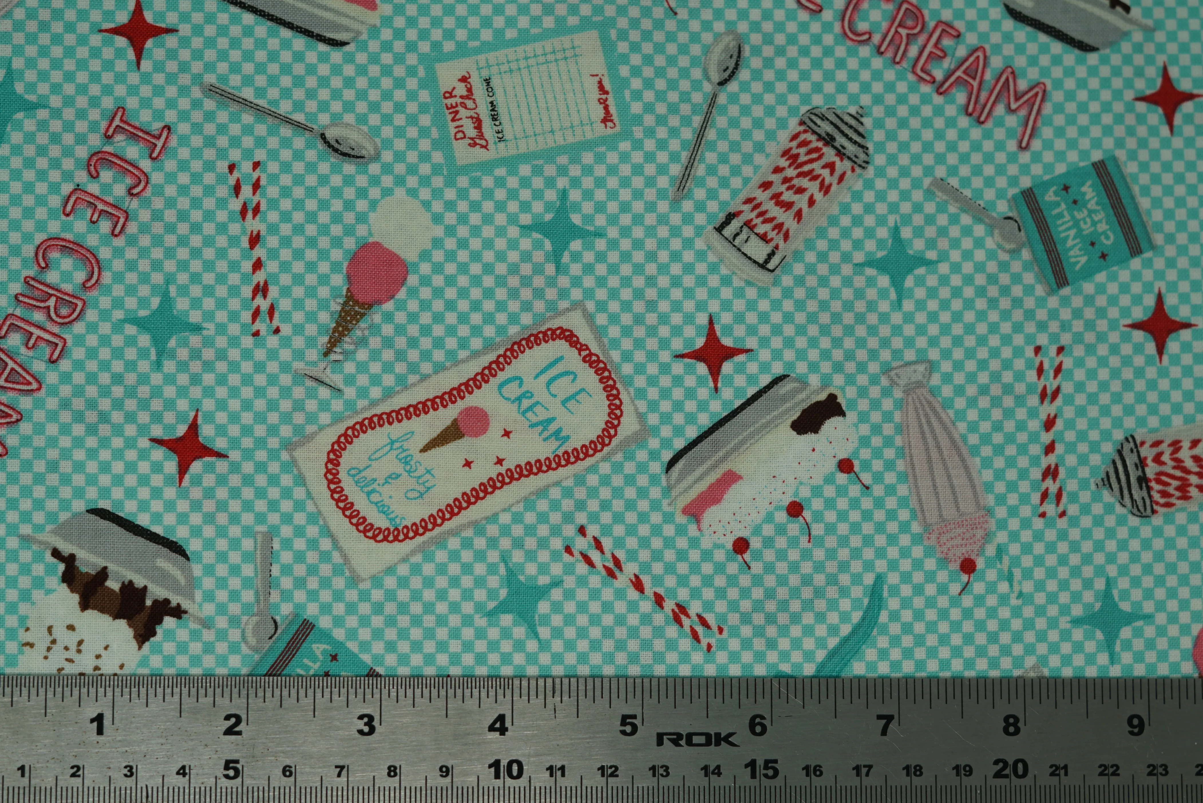 Diners 'N Drive-Ins - 44/45" - 100% Cotton - Image 9