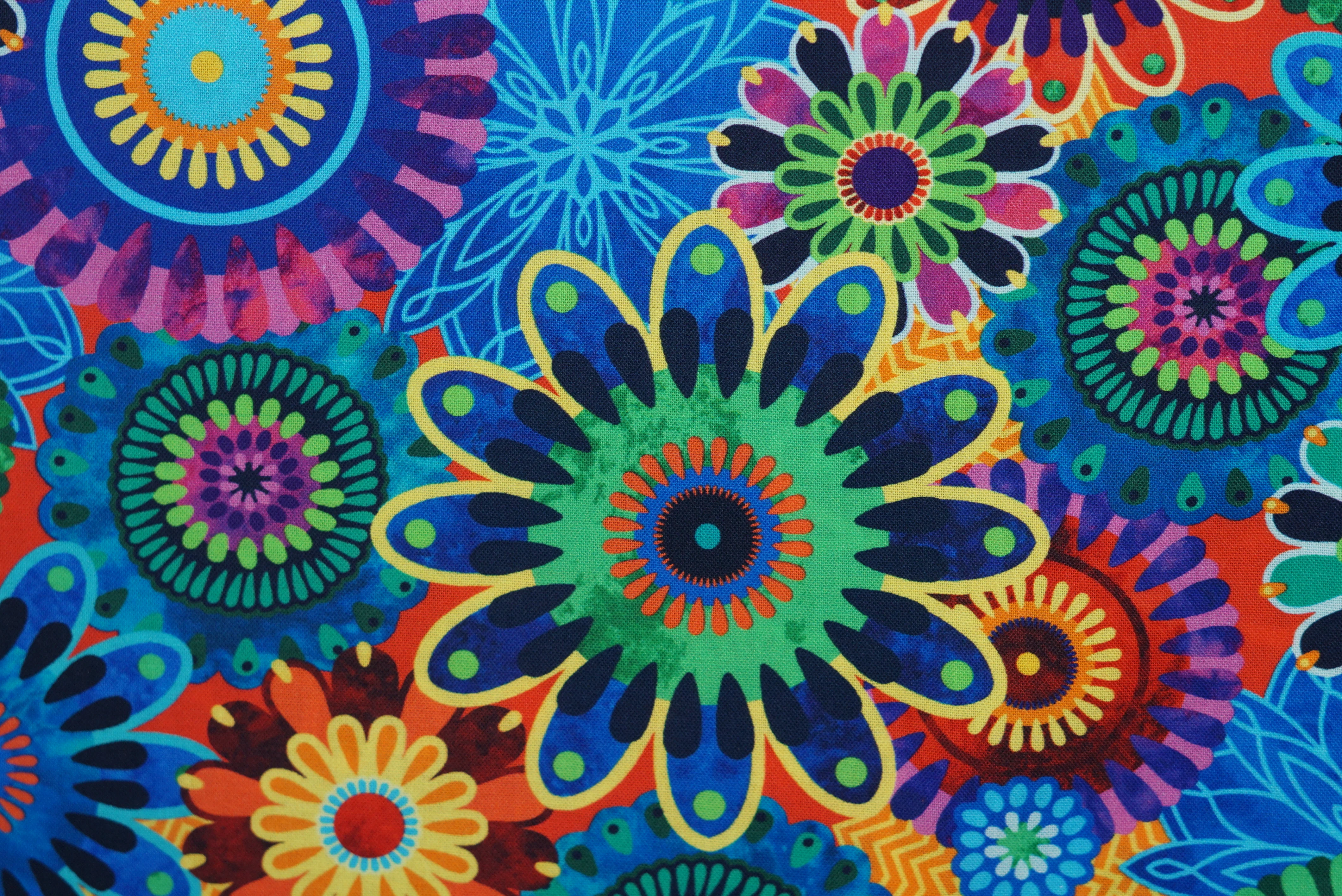Geofetti - 44/45" - 100% Cotton - Image 2