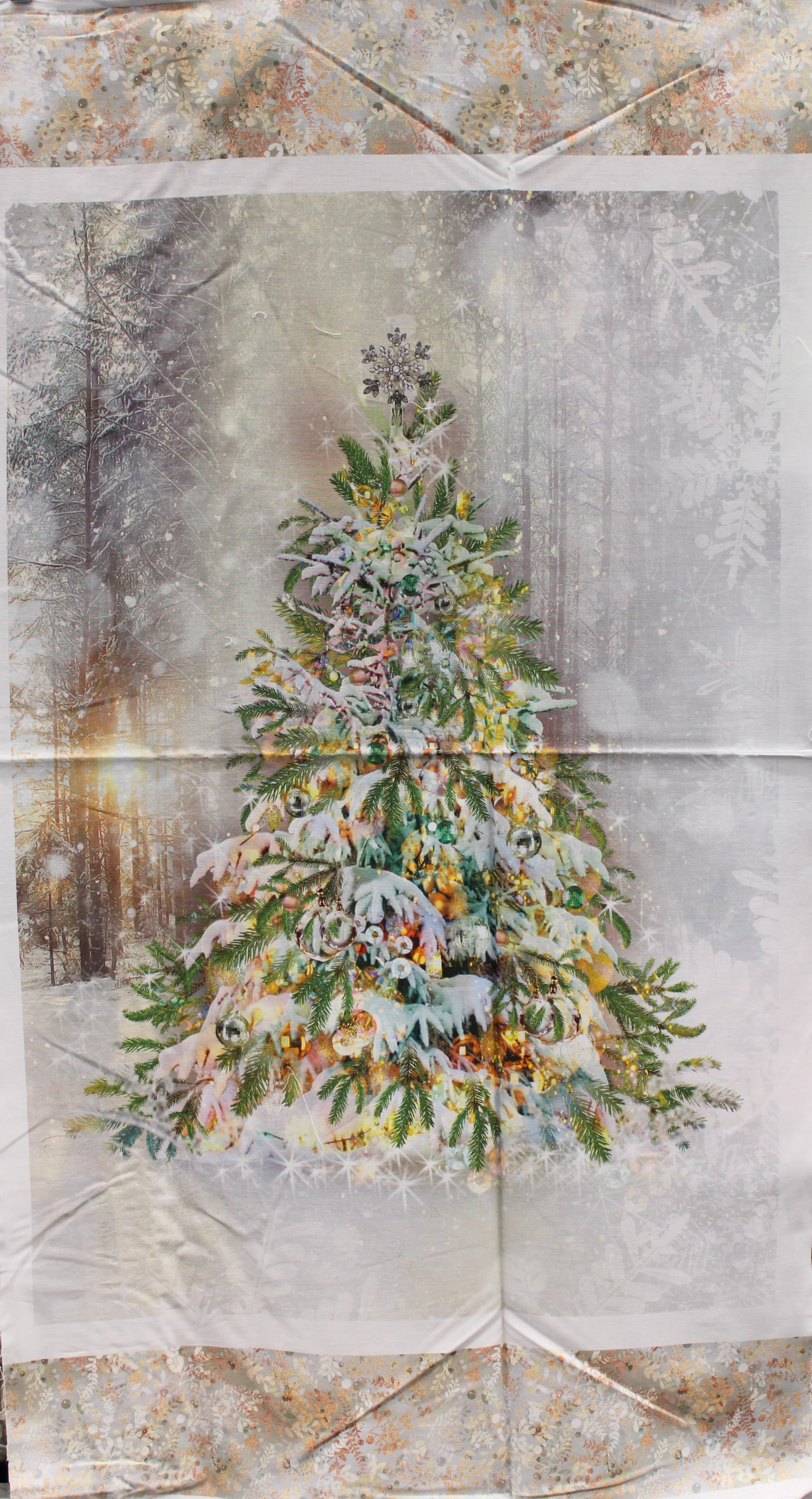 Festive Beauty - 45" - 100% cotton - Image 3