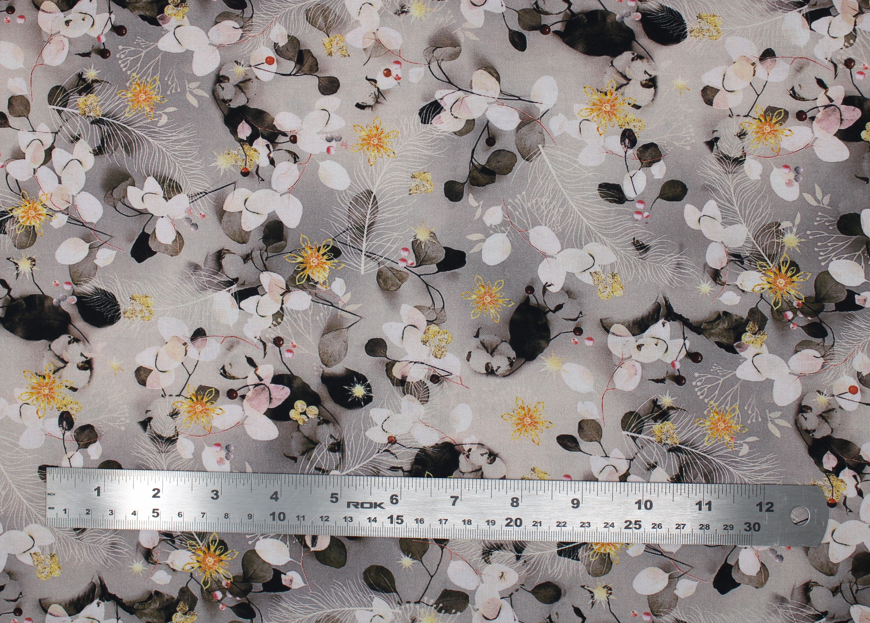 Festive Beauty - 45" - 100% cotton - Image 4