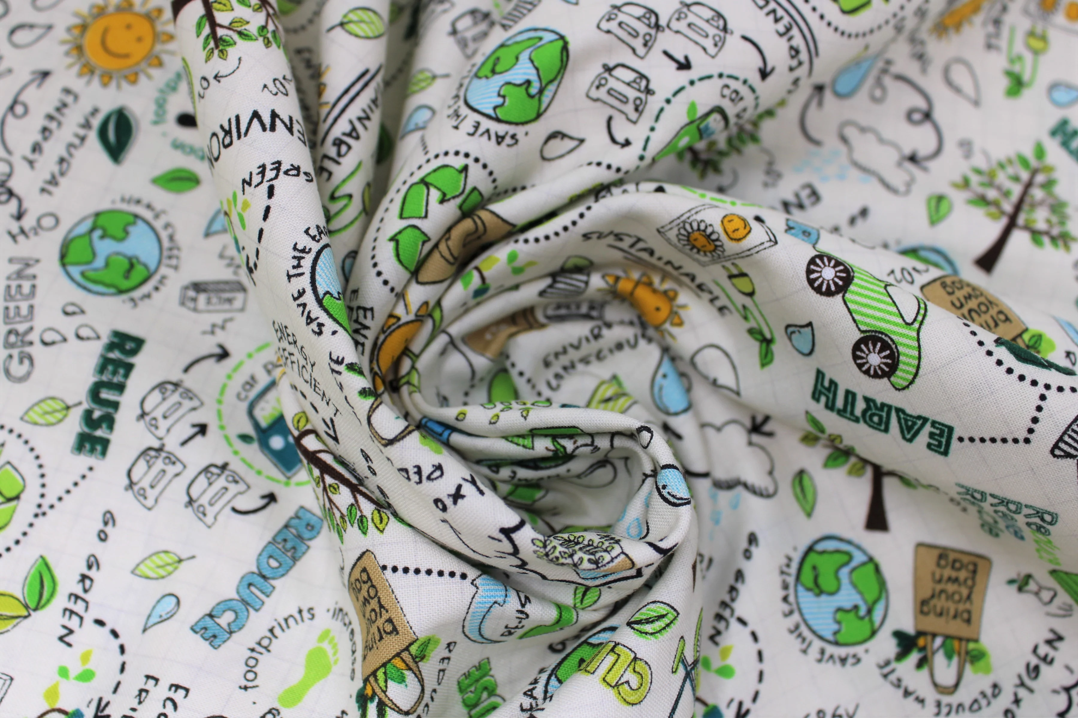 Go Green - 44/45" - 100% Cotton - Timeless Treasures - Image 3