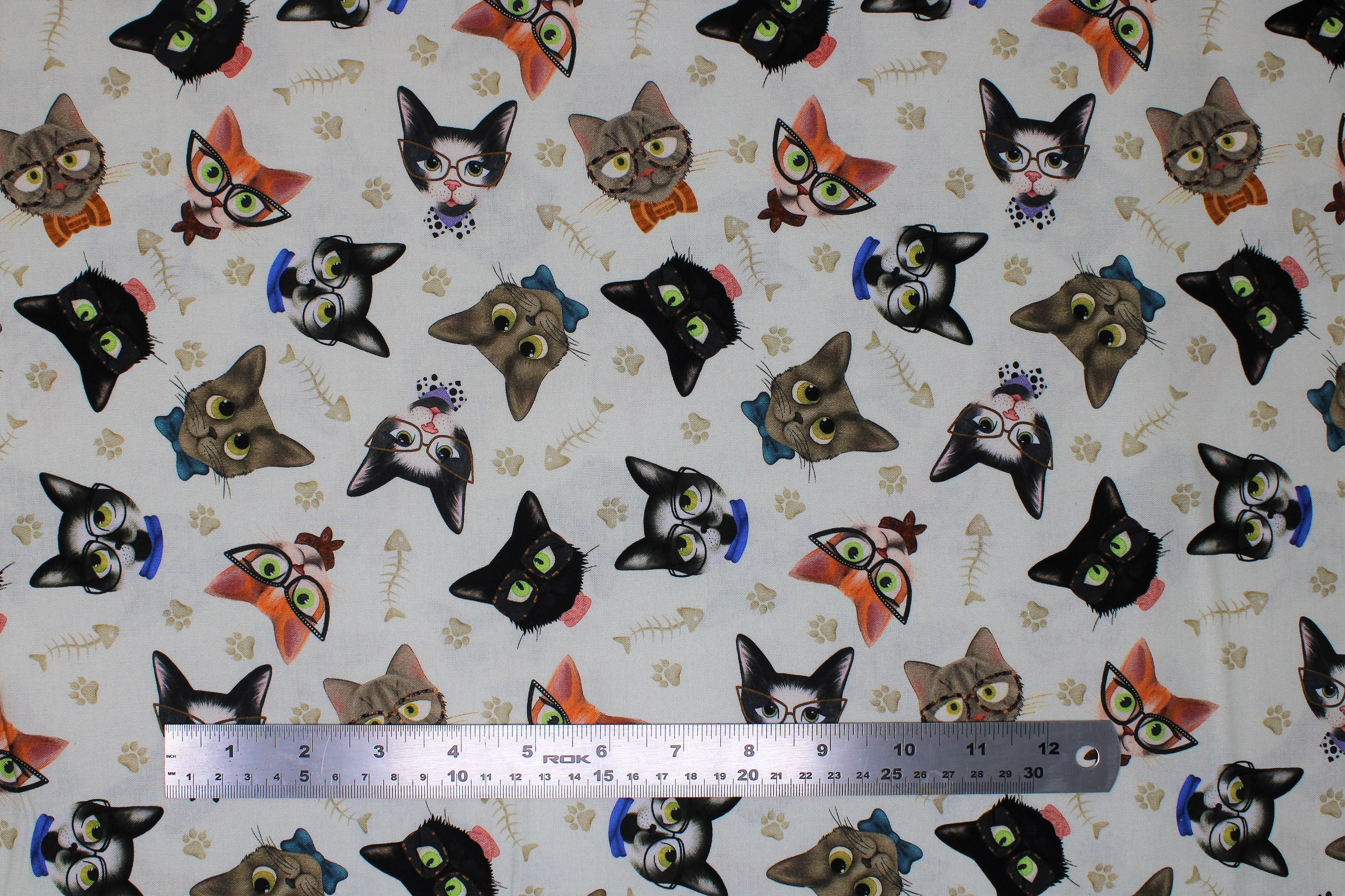 Pawsome - 45" - 100% Cotton - Image 2