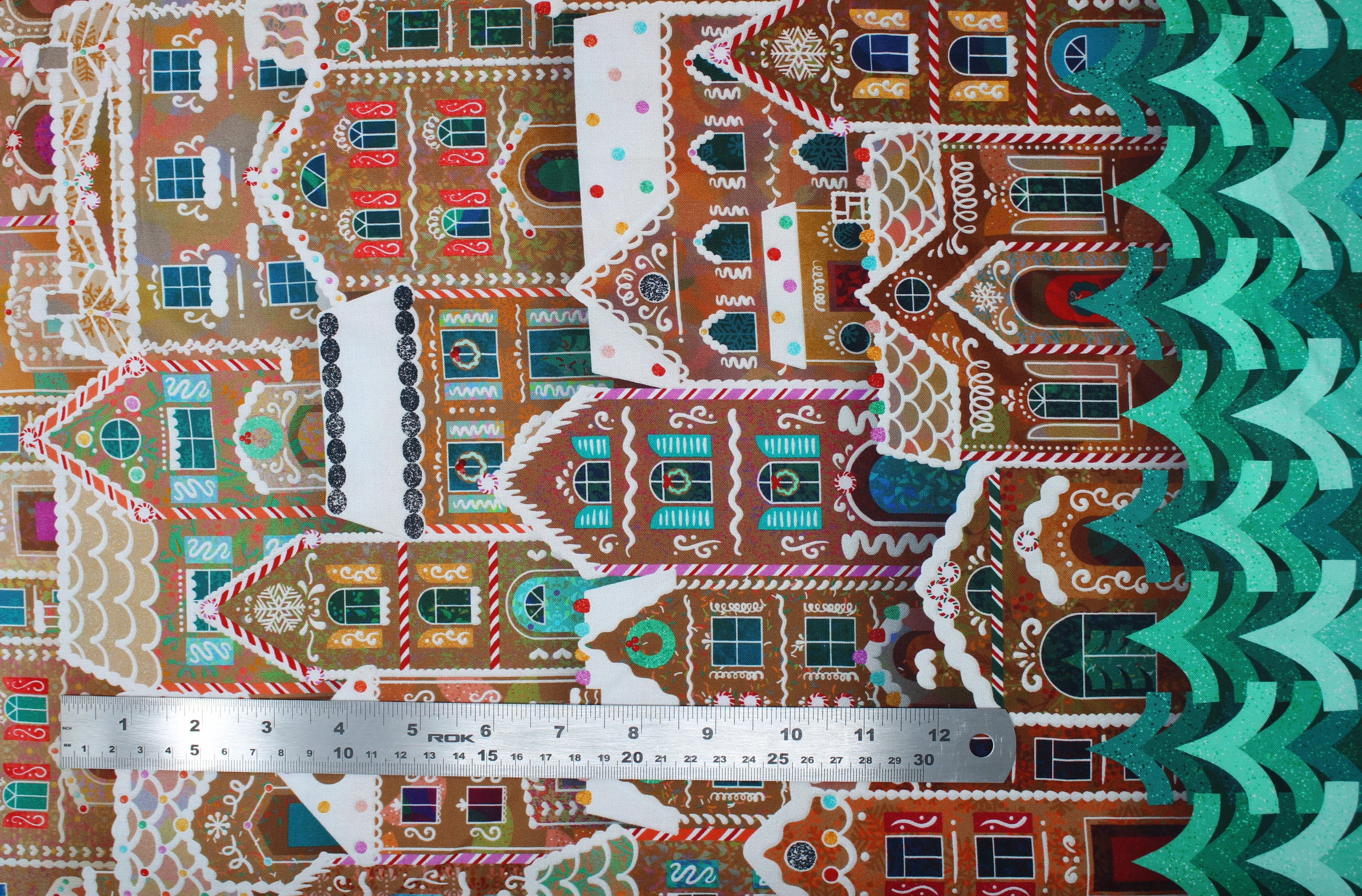 Tinsel Town - 45" - 100% cotton - Image 3