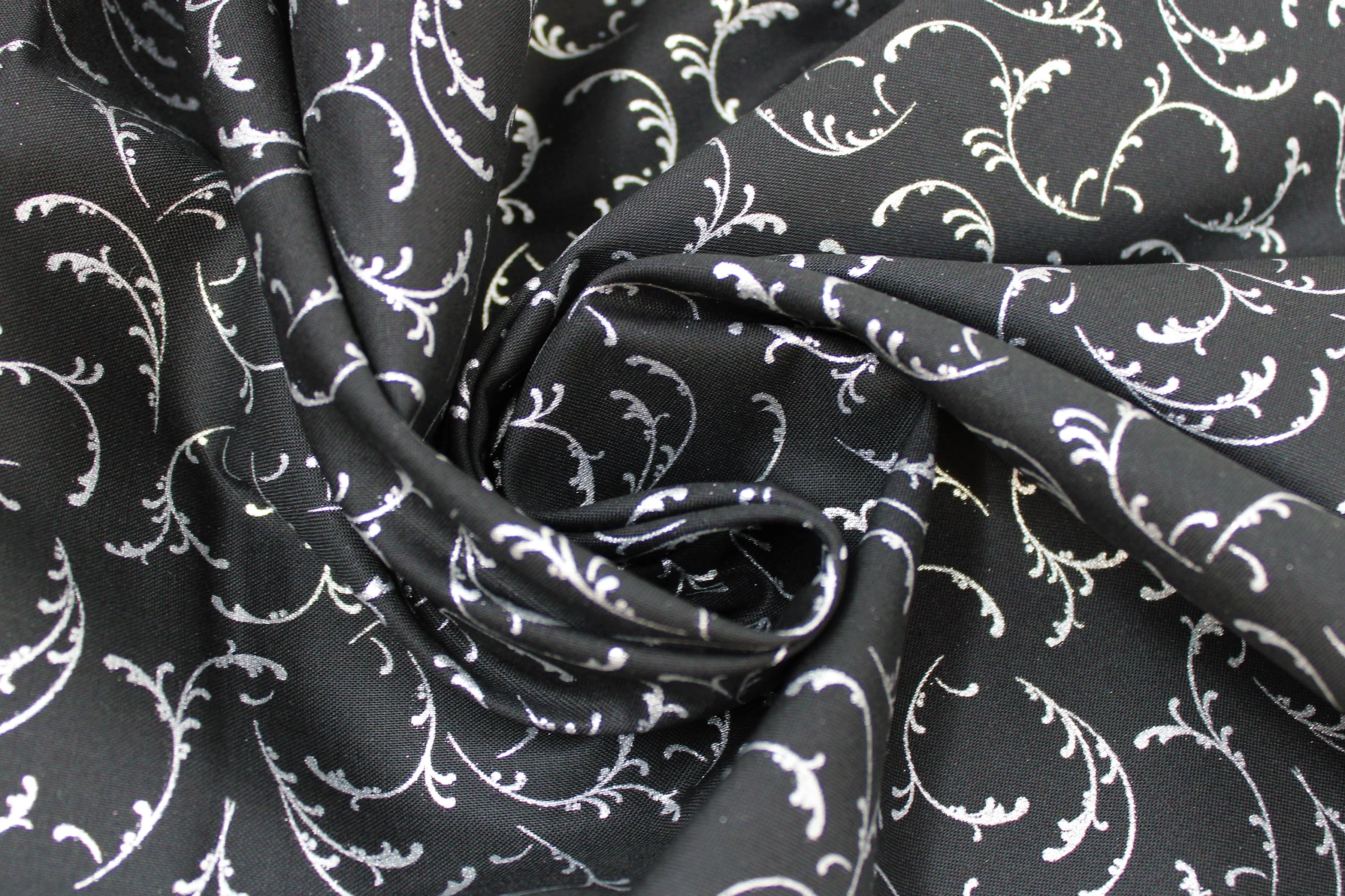 Winter Grandeur 9 - 45" - 100% Cotton - Image 3