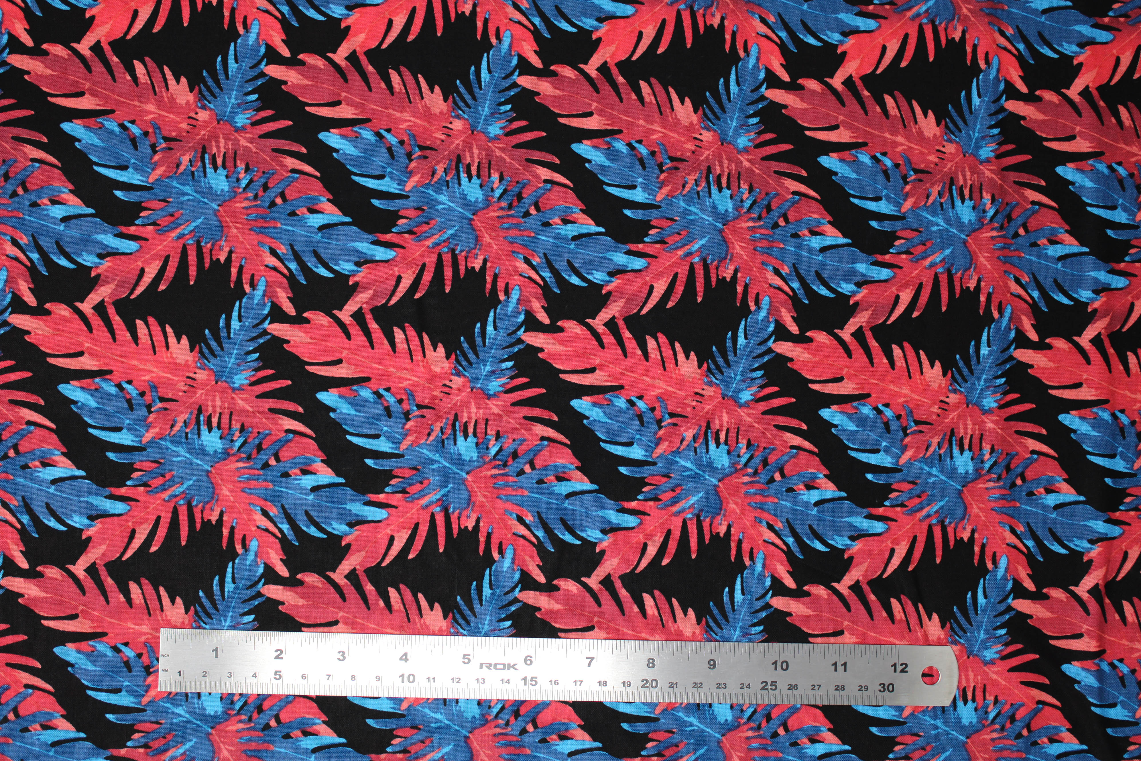 Big Leaves - 45" - 100% Cotton - Len's Mill prints - Image 4