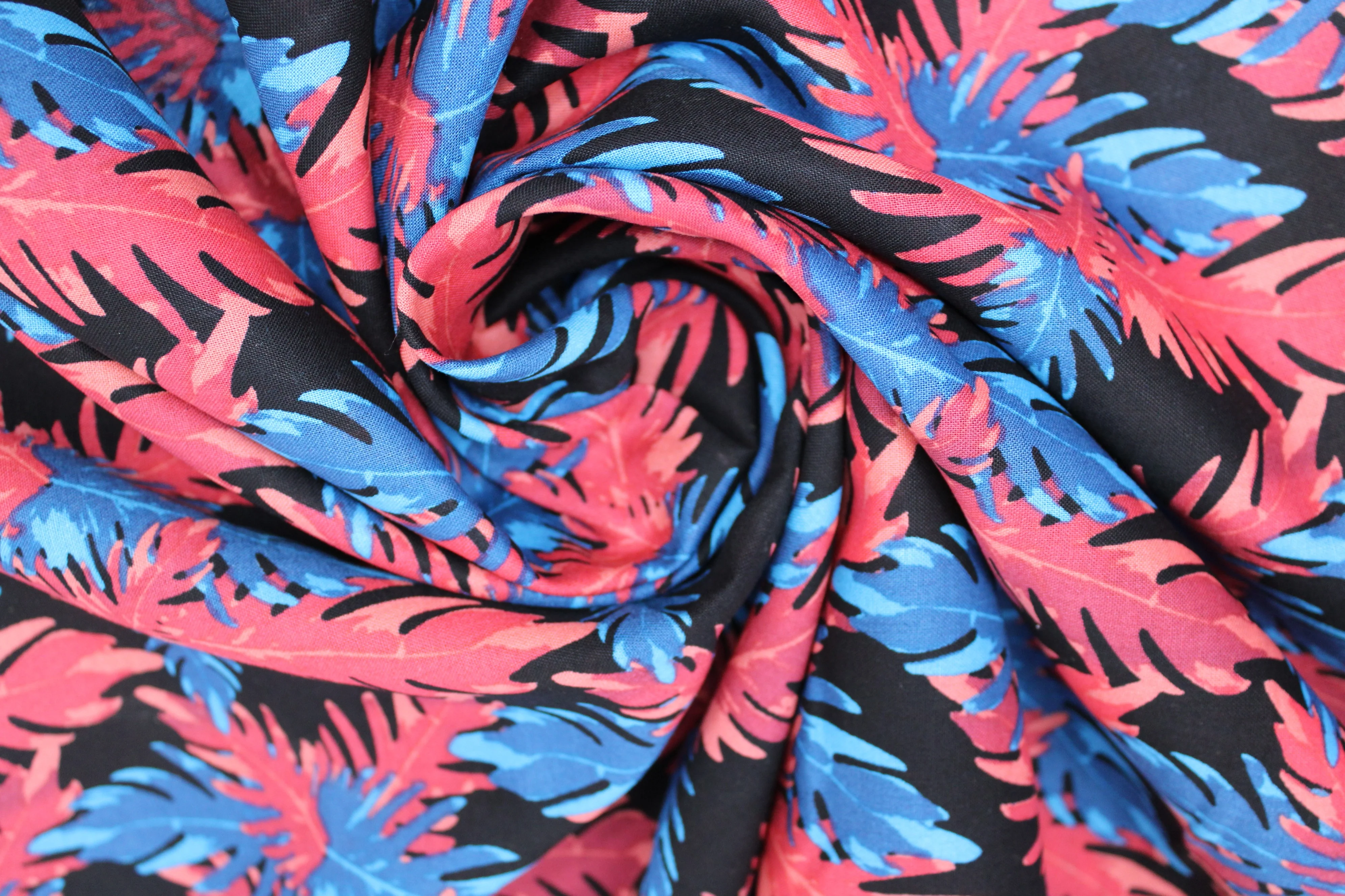 Big Leaves - 45" - 100% Cotton - Len's Mill prints - Image 5