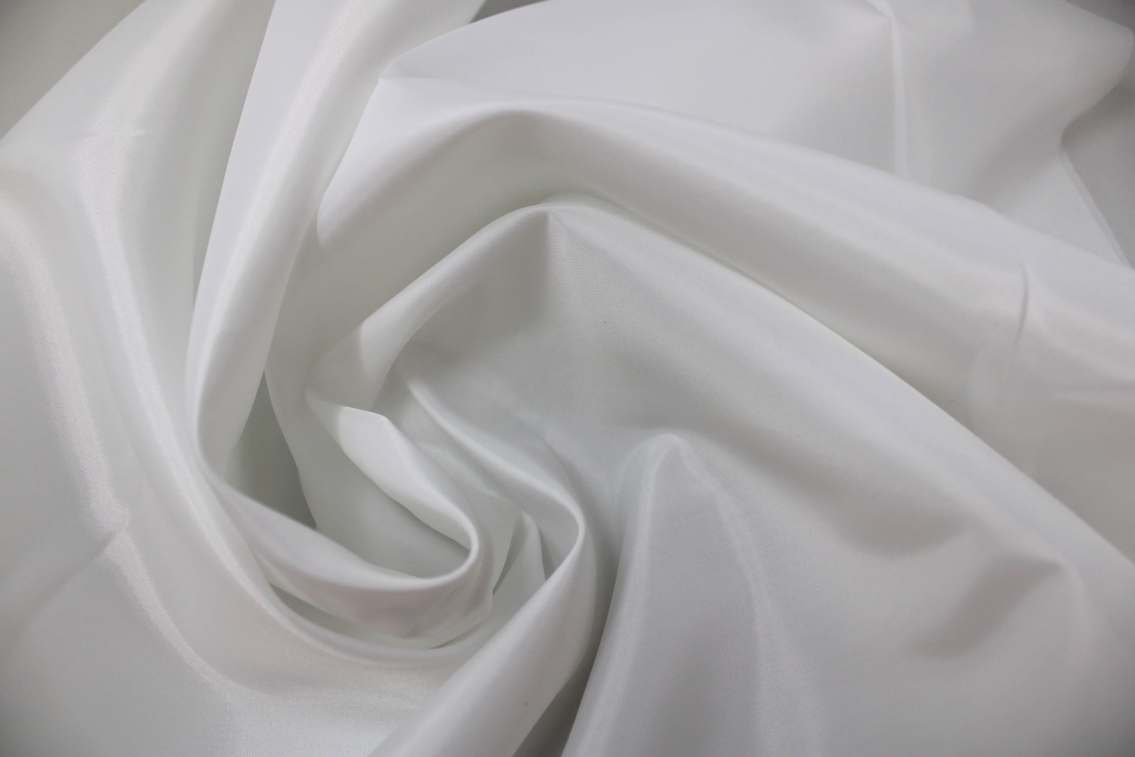 Satin Lining - 60" - 100% Polyester - Len's Mill - Image 5