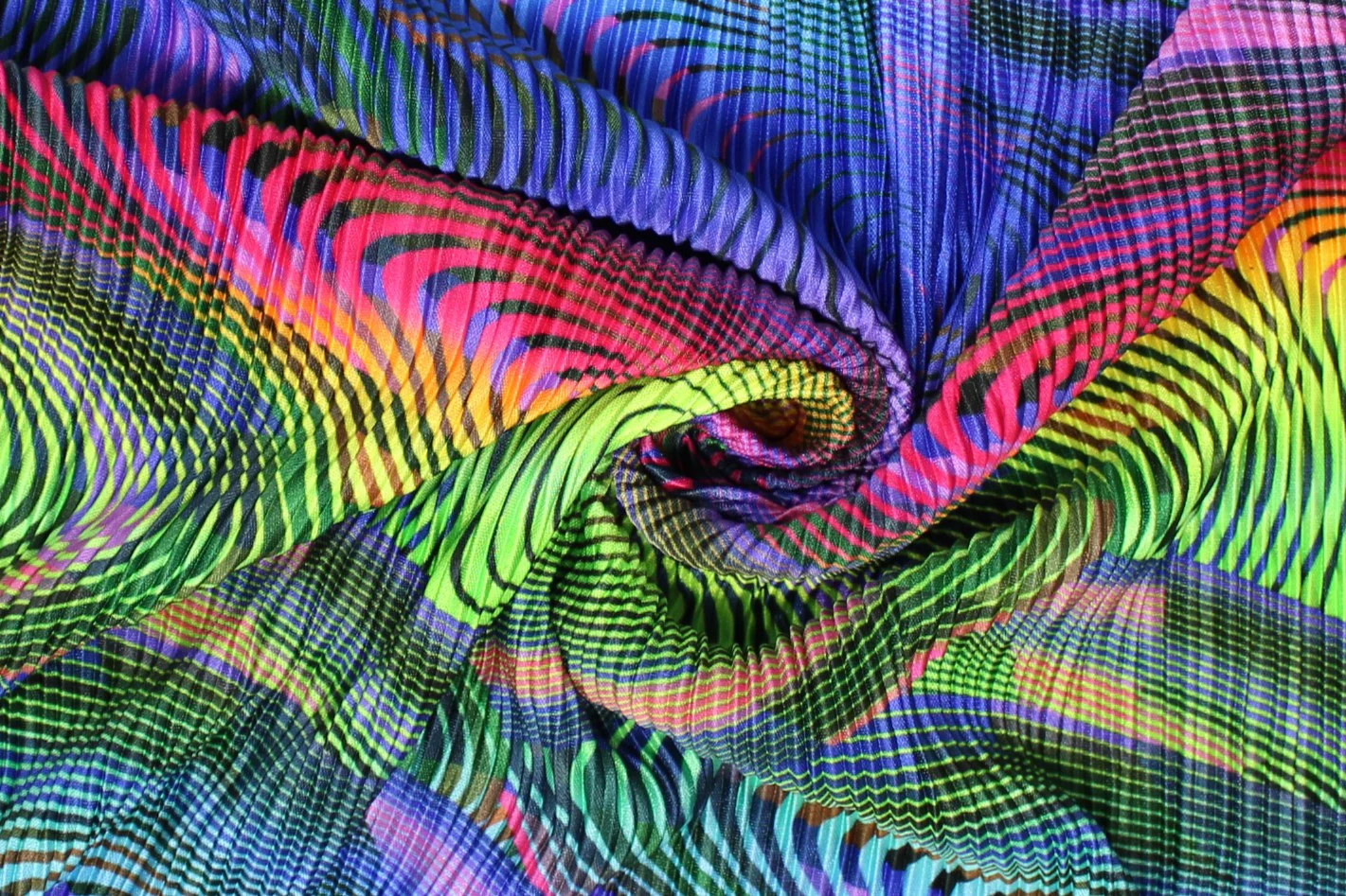 Pleated Spandex - 60" - Image 13