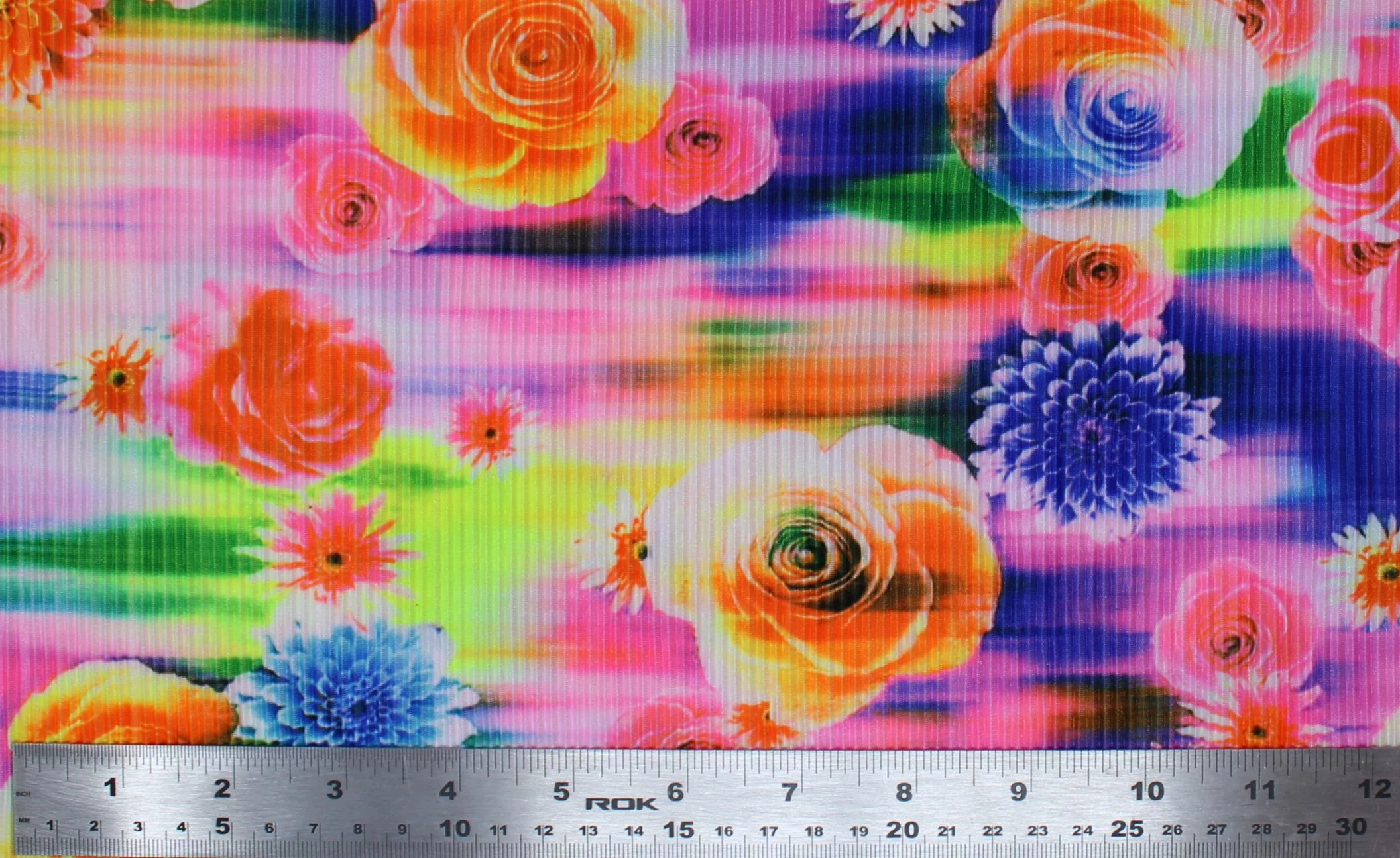 Pleated Spandex - 60" - Image 3