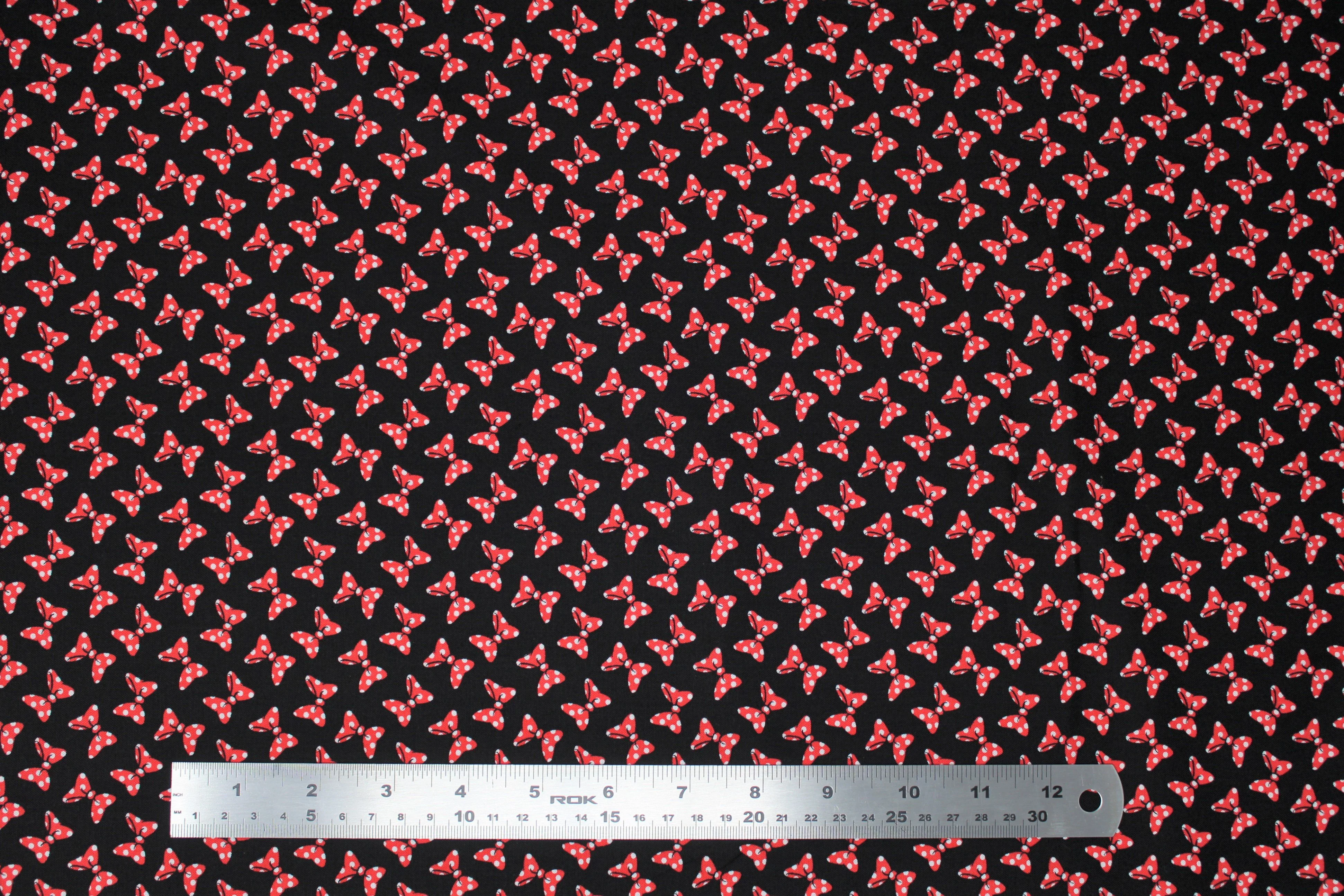 Mickey & Minnie Mouse Prints - 44-45" - 100% Cotton - Image 9