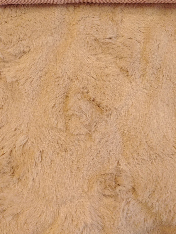 Fake Fur - 60" - 100% Polyester - Image 4