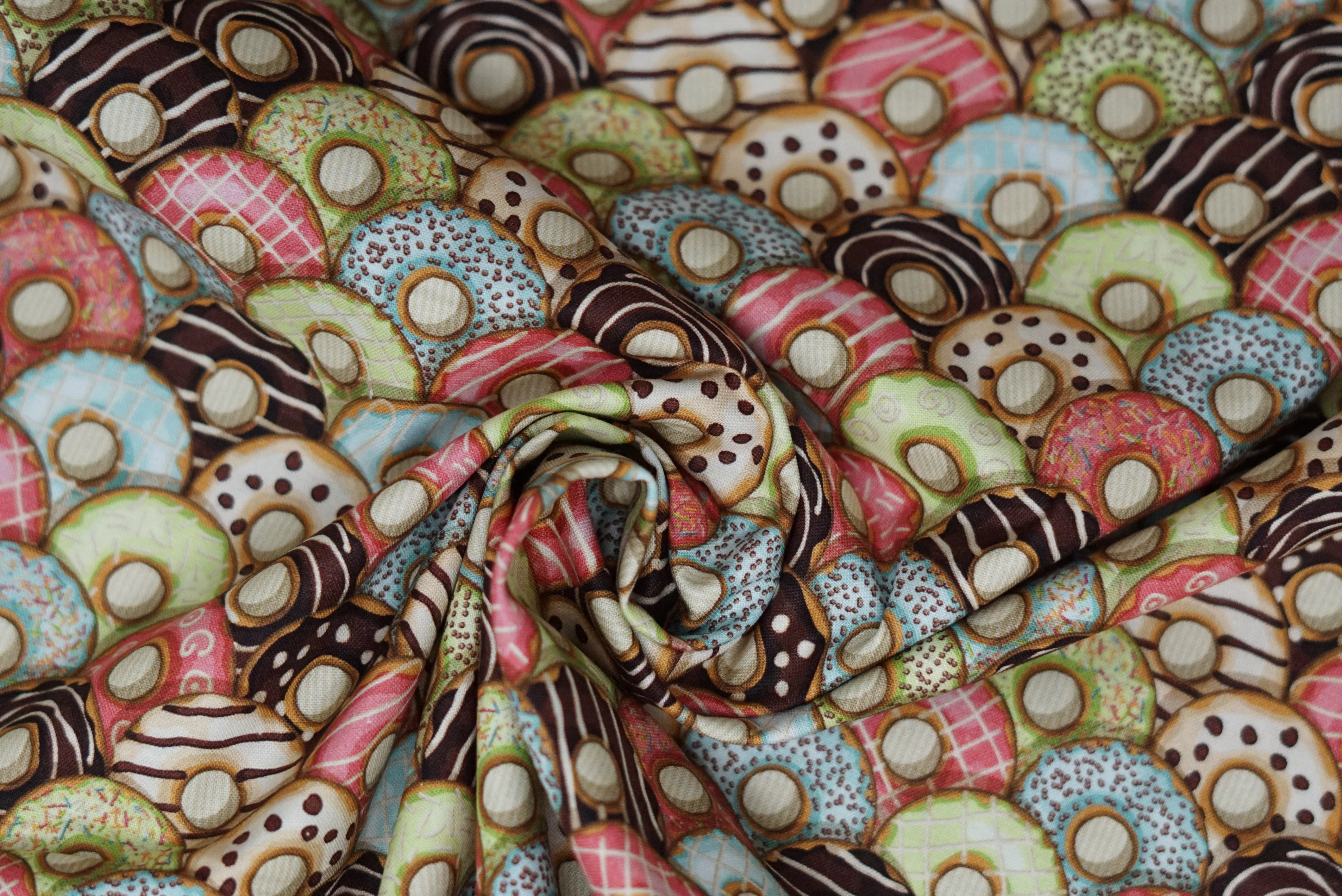 Novelty - 44/45" - 100% Cotton - Image 25
