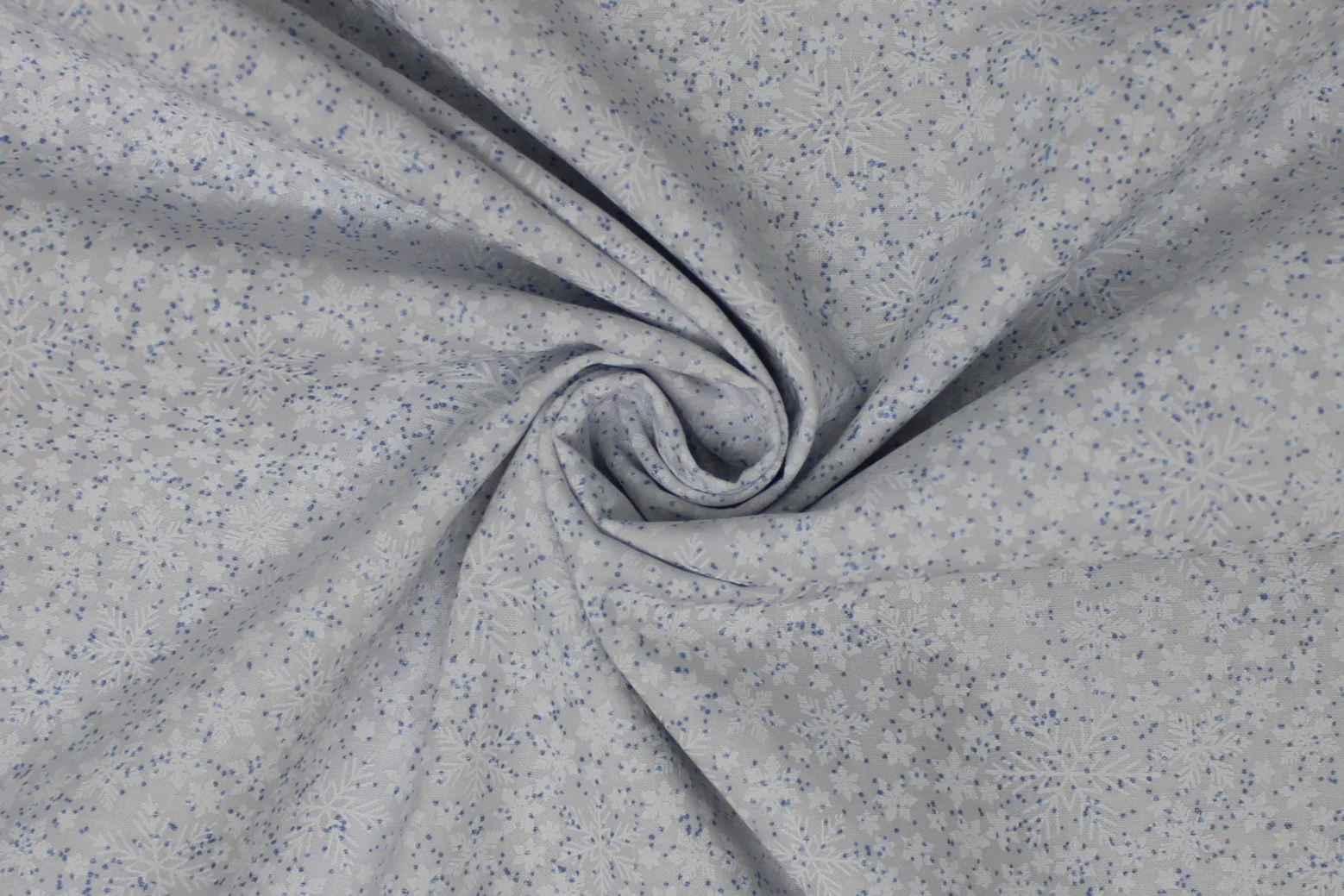 Snowflake Wonder - 44/45" - 100% cotton - Image 7
