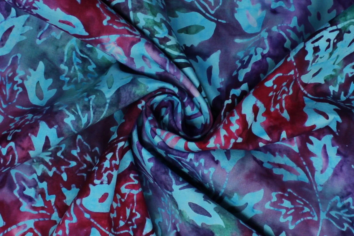 Banyan Batiks: Makisu - 44'' - 100% cotton batik - Image 4