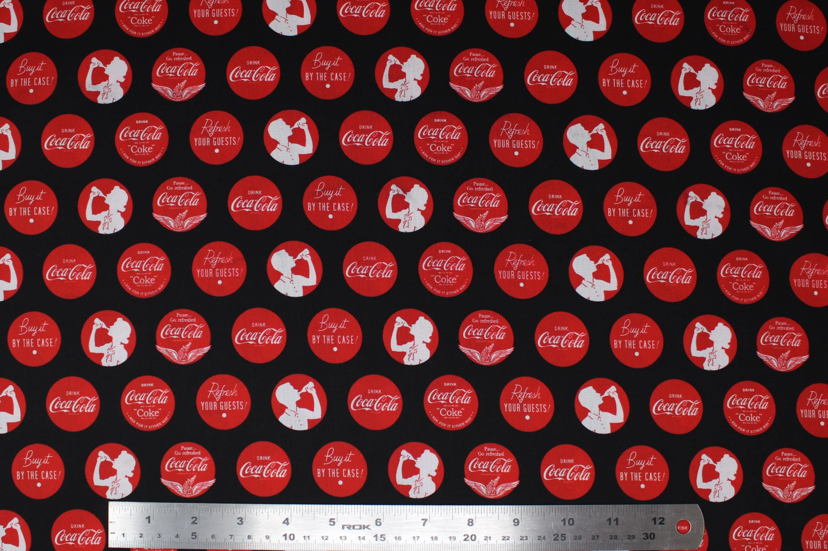 Coca Cola - 44/45" - 100% cotton - Image 6